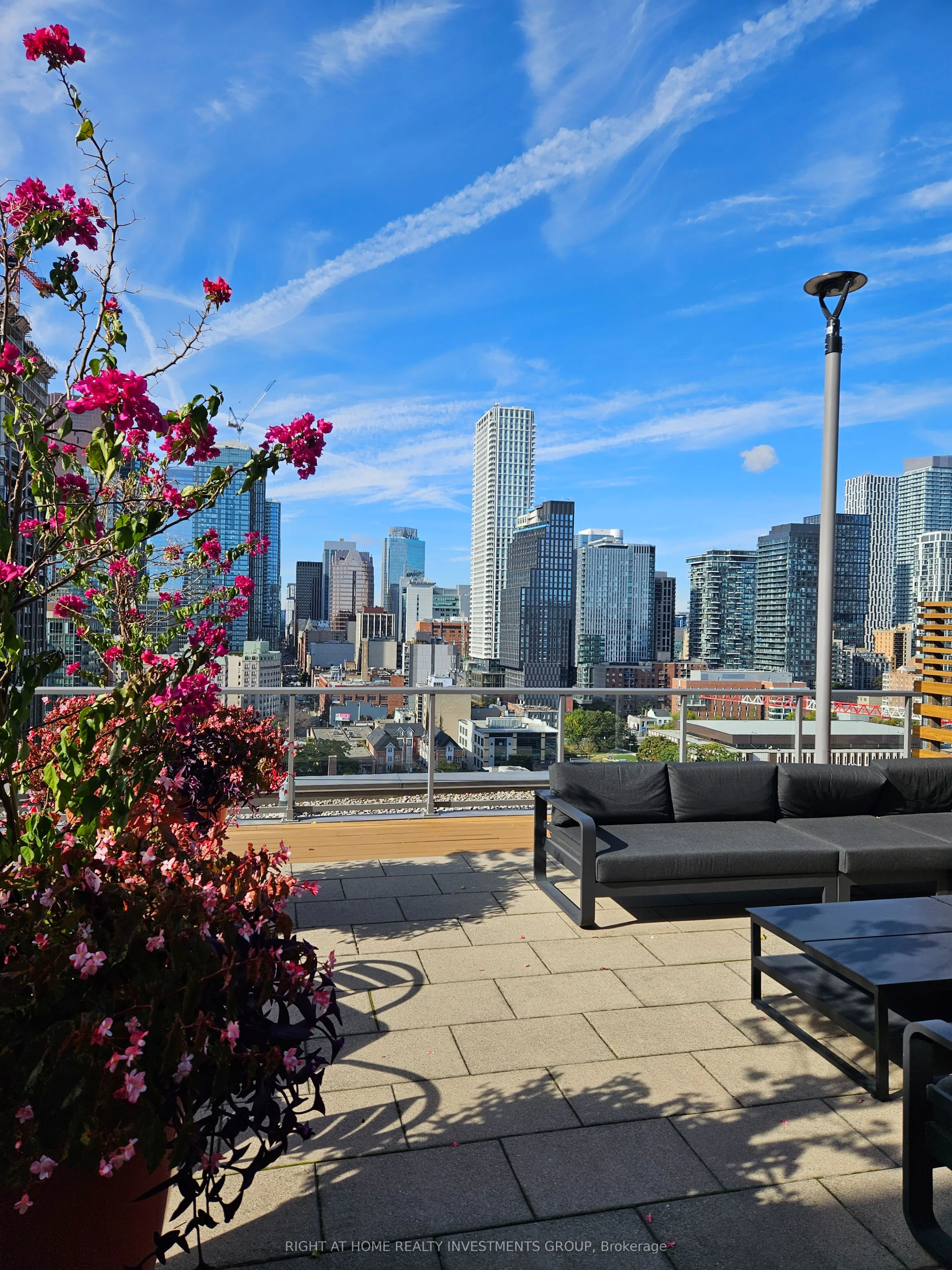 320 Richmond Street E, #1016