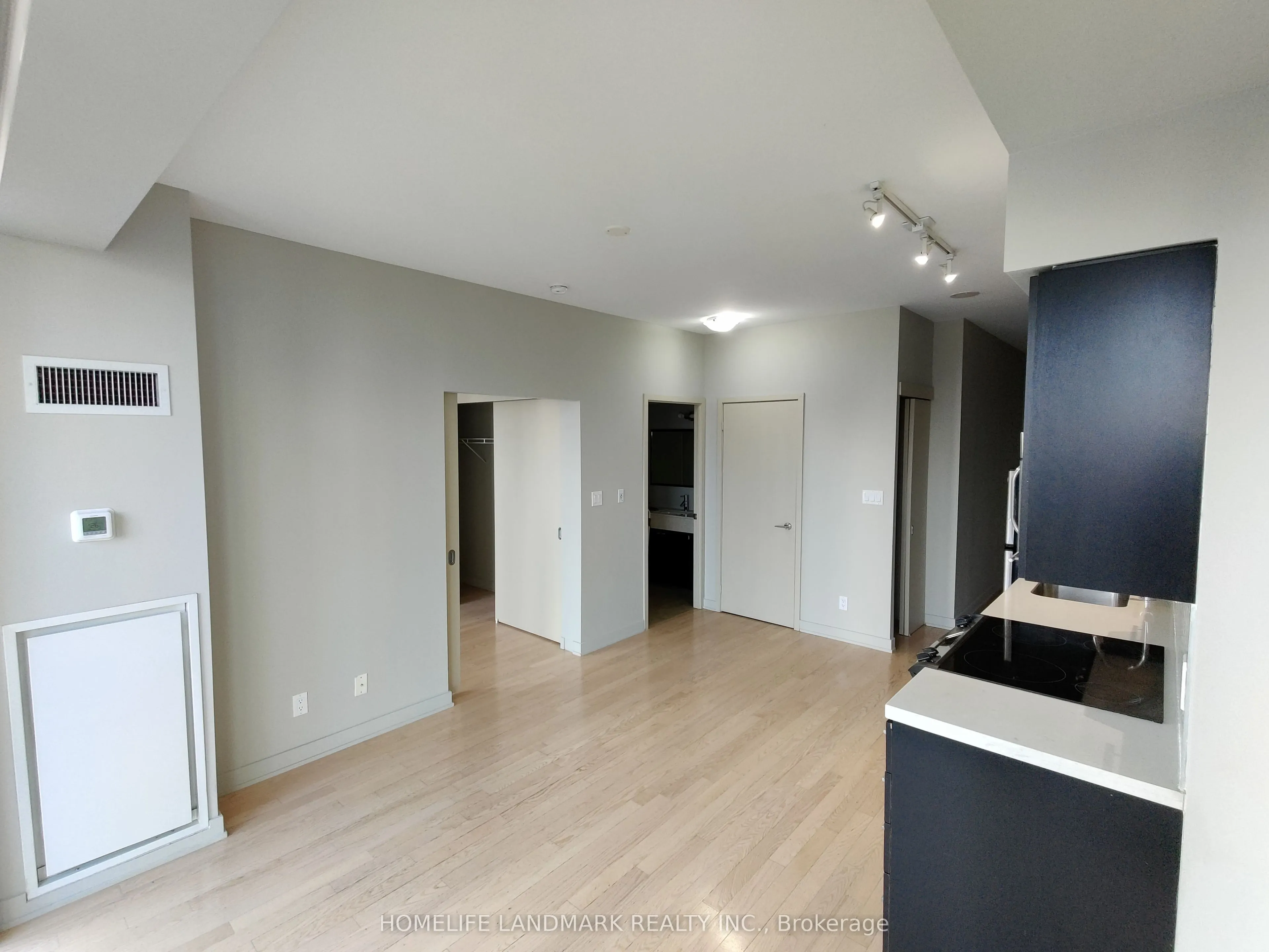 126 Simcoe Street, #3109
