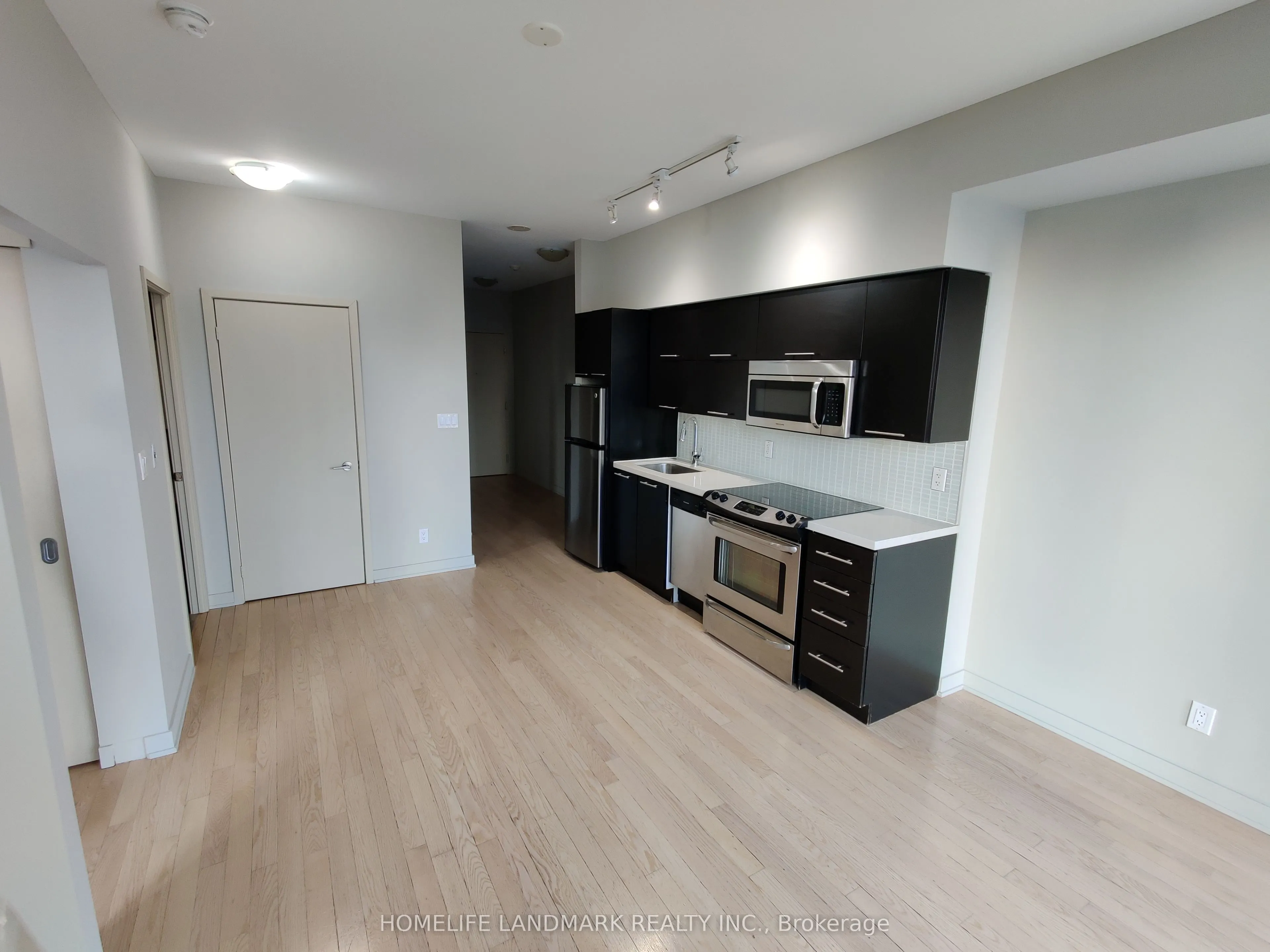 126 Simcoe Street, #3109