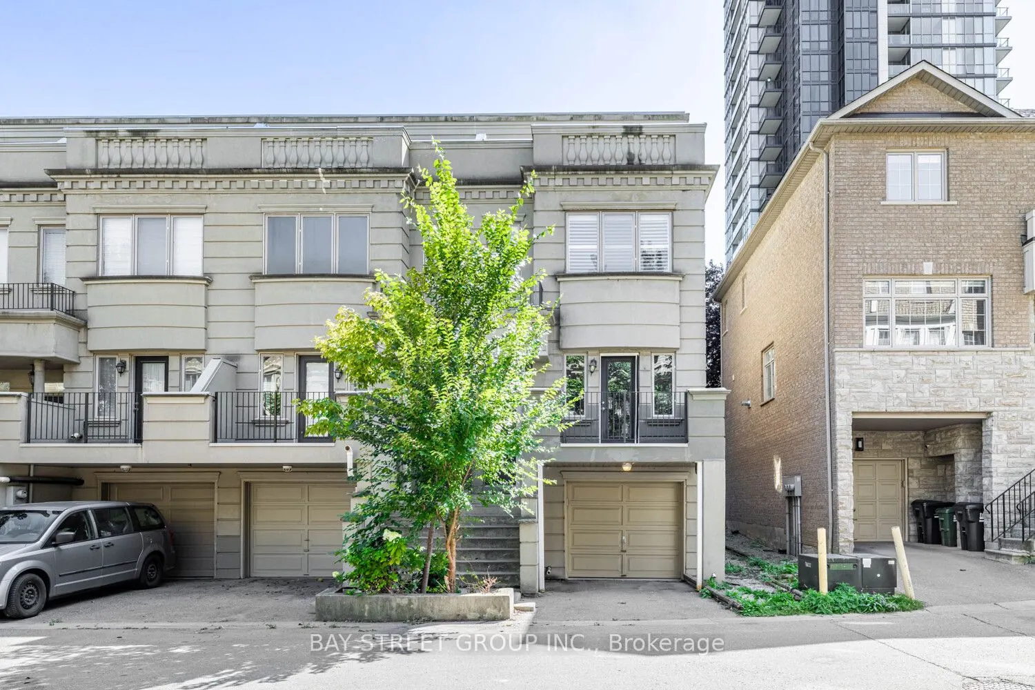 35 William Poole Way, #12