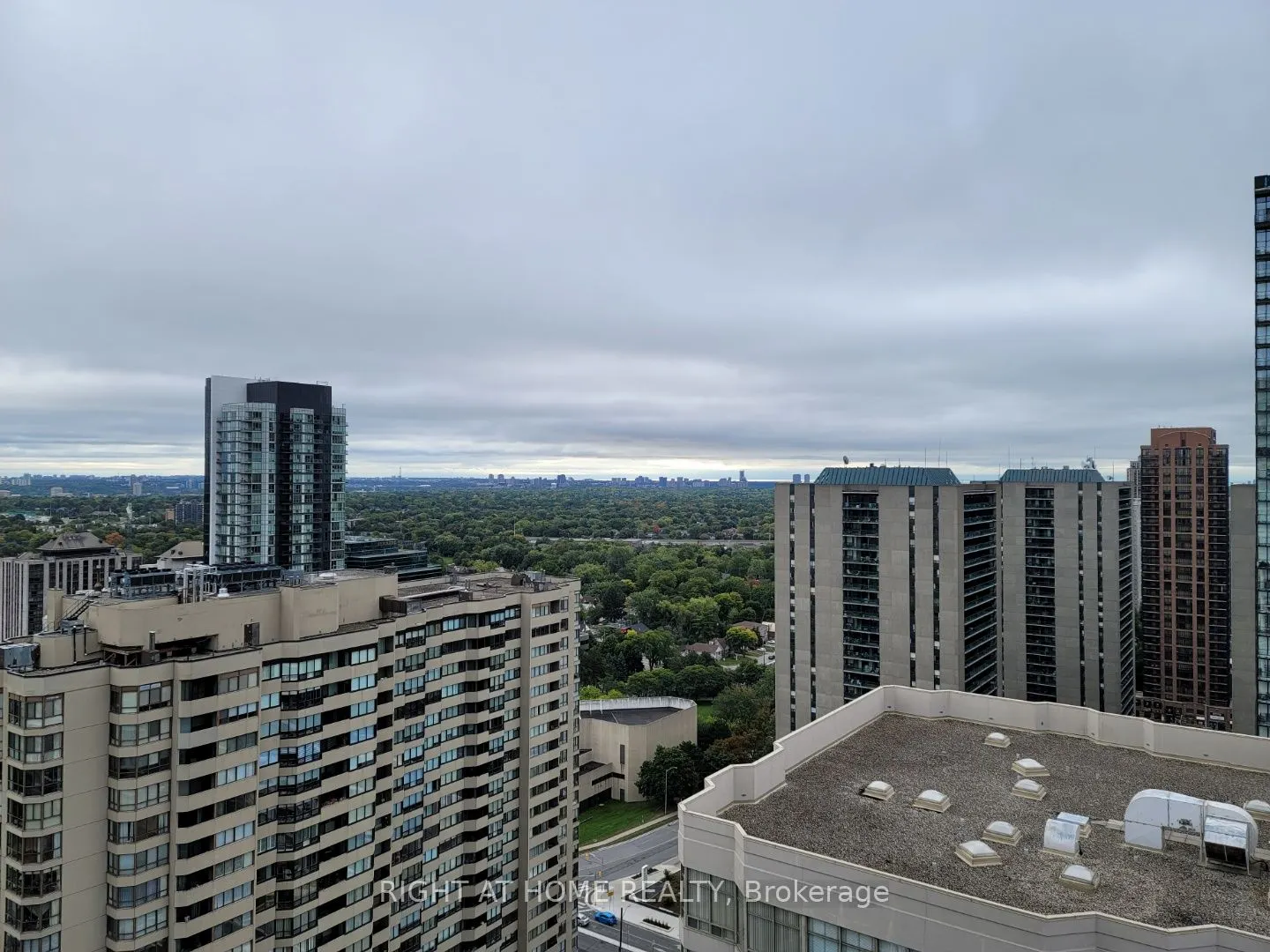 18 Spring Garden Avenue, #3310