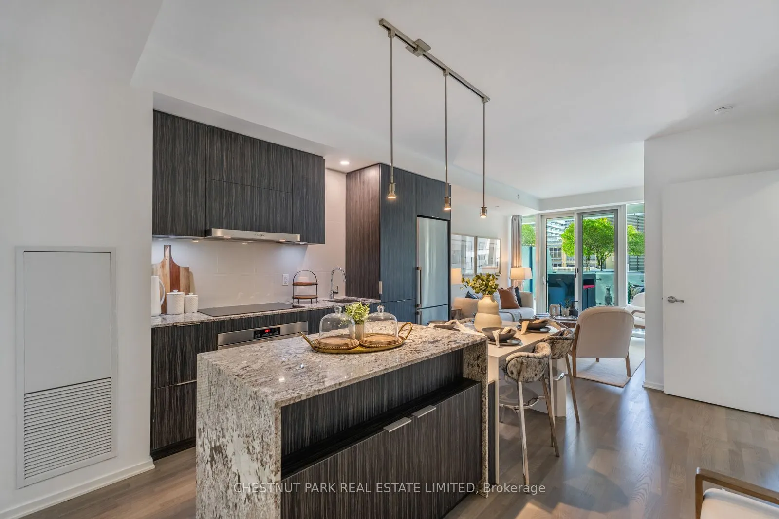 1 Bloor Street E, #303