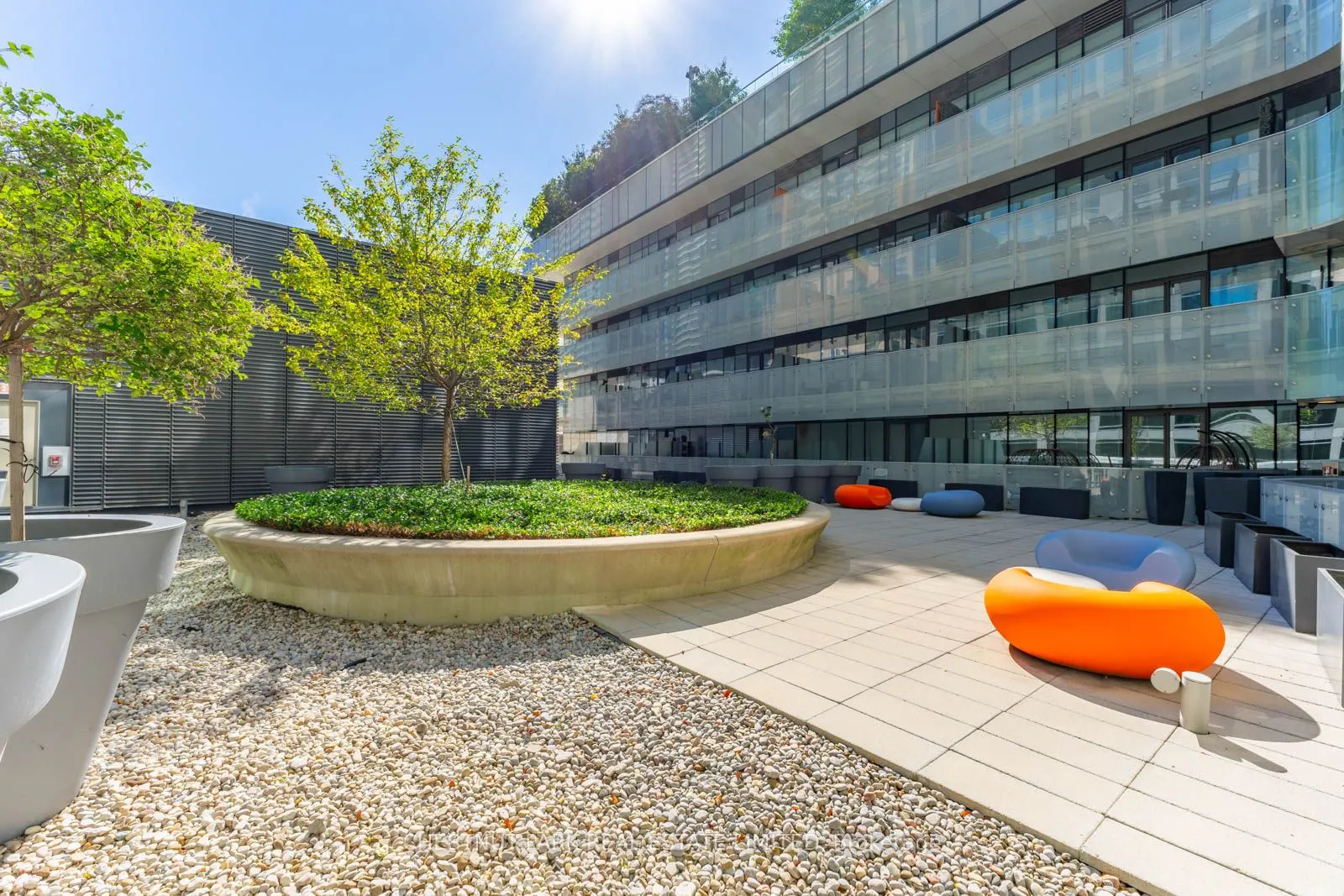 1 Bloor Street E, #303