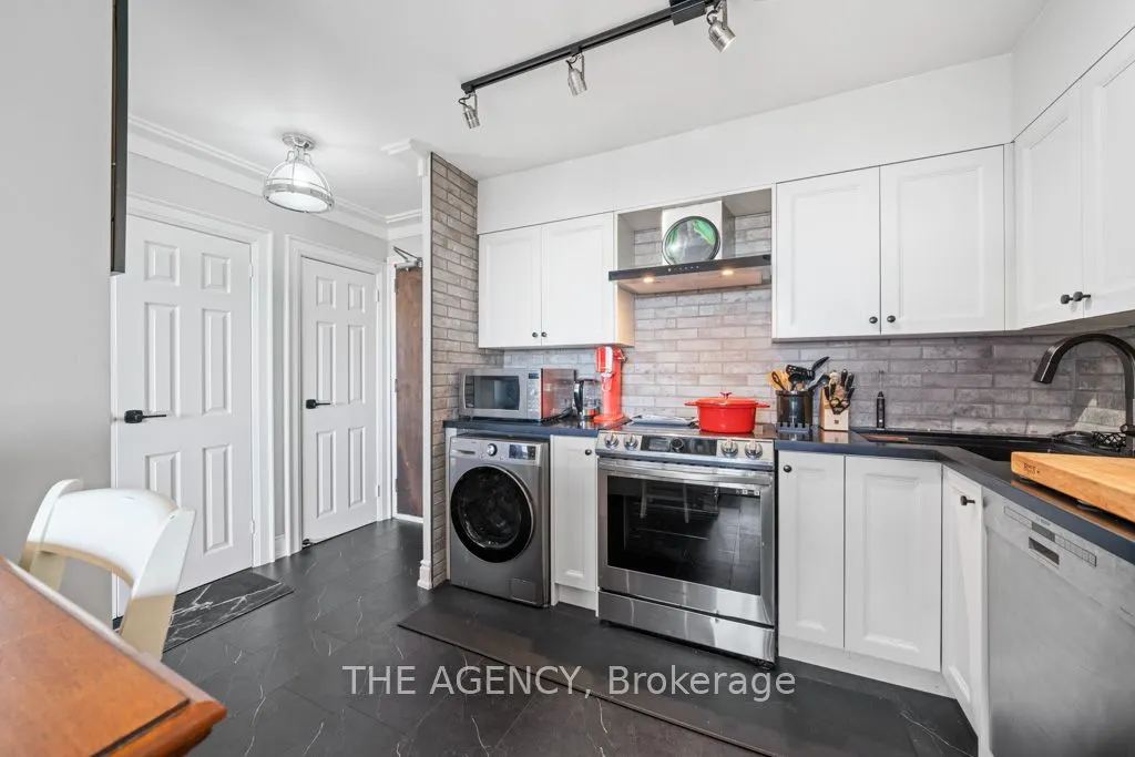 5949 Yonge Street, #1207
