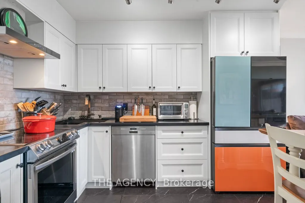 5949 Yonge Street, #1207