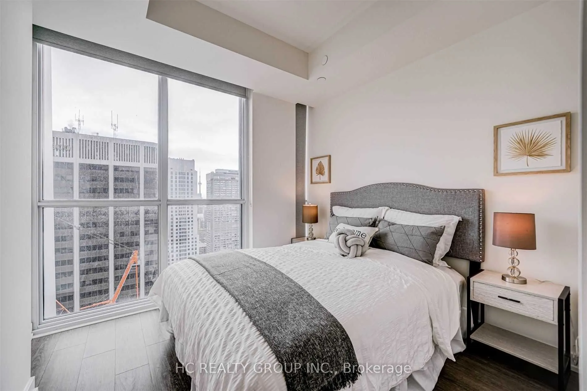 1 Yorkville Avenue, #4001