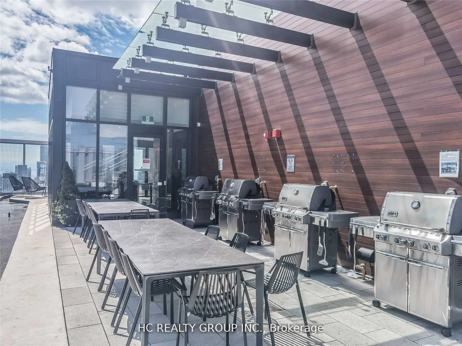 1 Yorkville Avenue, #4001