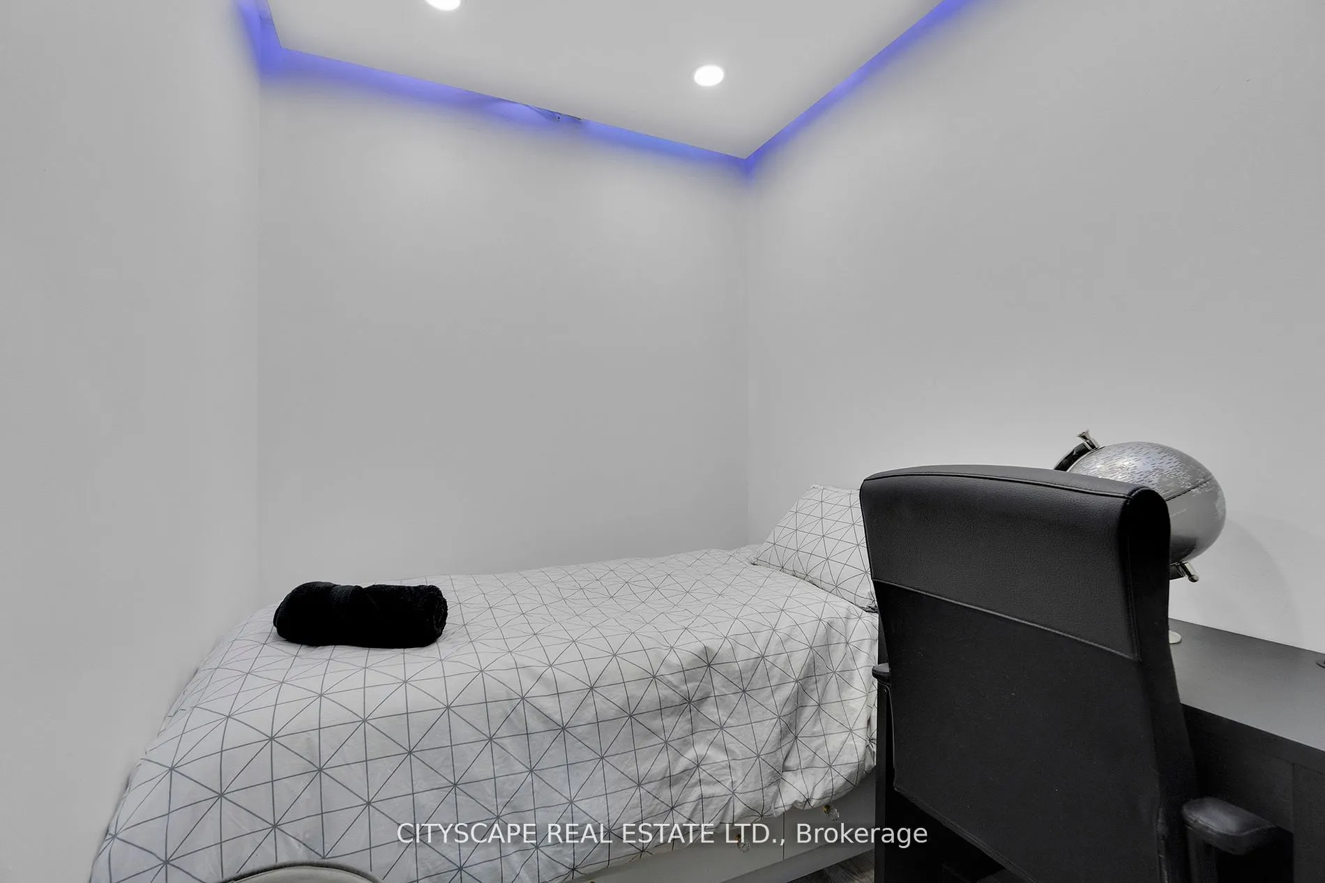 3 Navy Wharf Court N, #2308