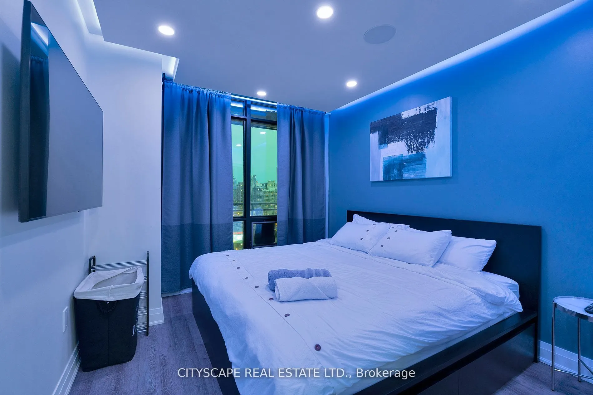 3 Navy Wharf Court N, #2308