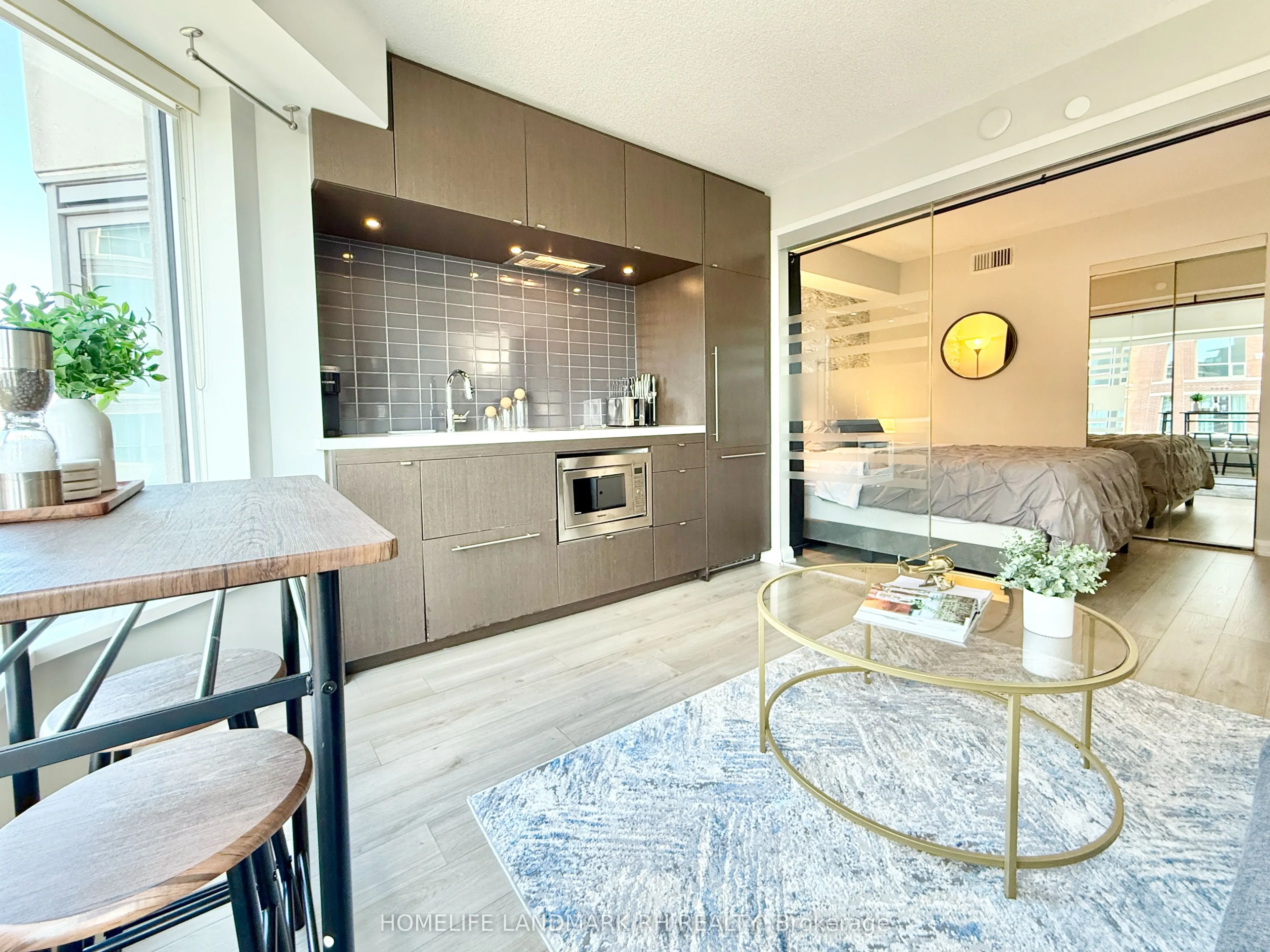 155 Yorkville Avenue, #2315
