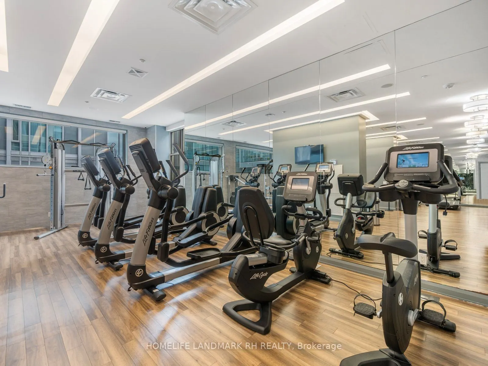 155 Yorkville Avenue, #2315