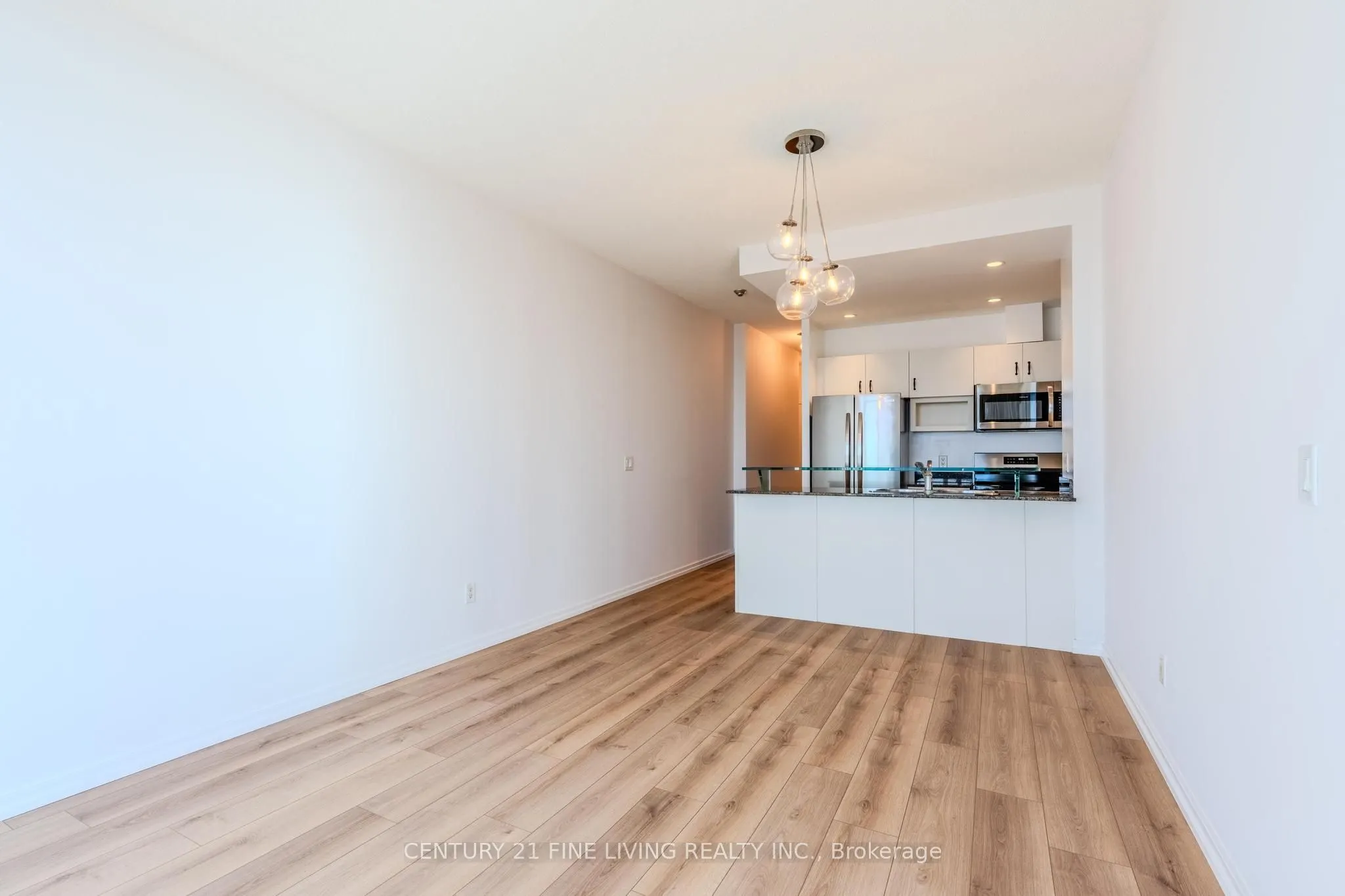 208 Queens Quay W, #2407