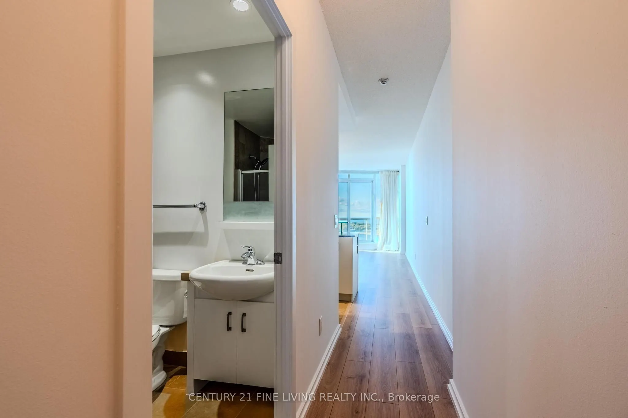 208 Queens Quay W, #2407