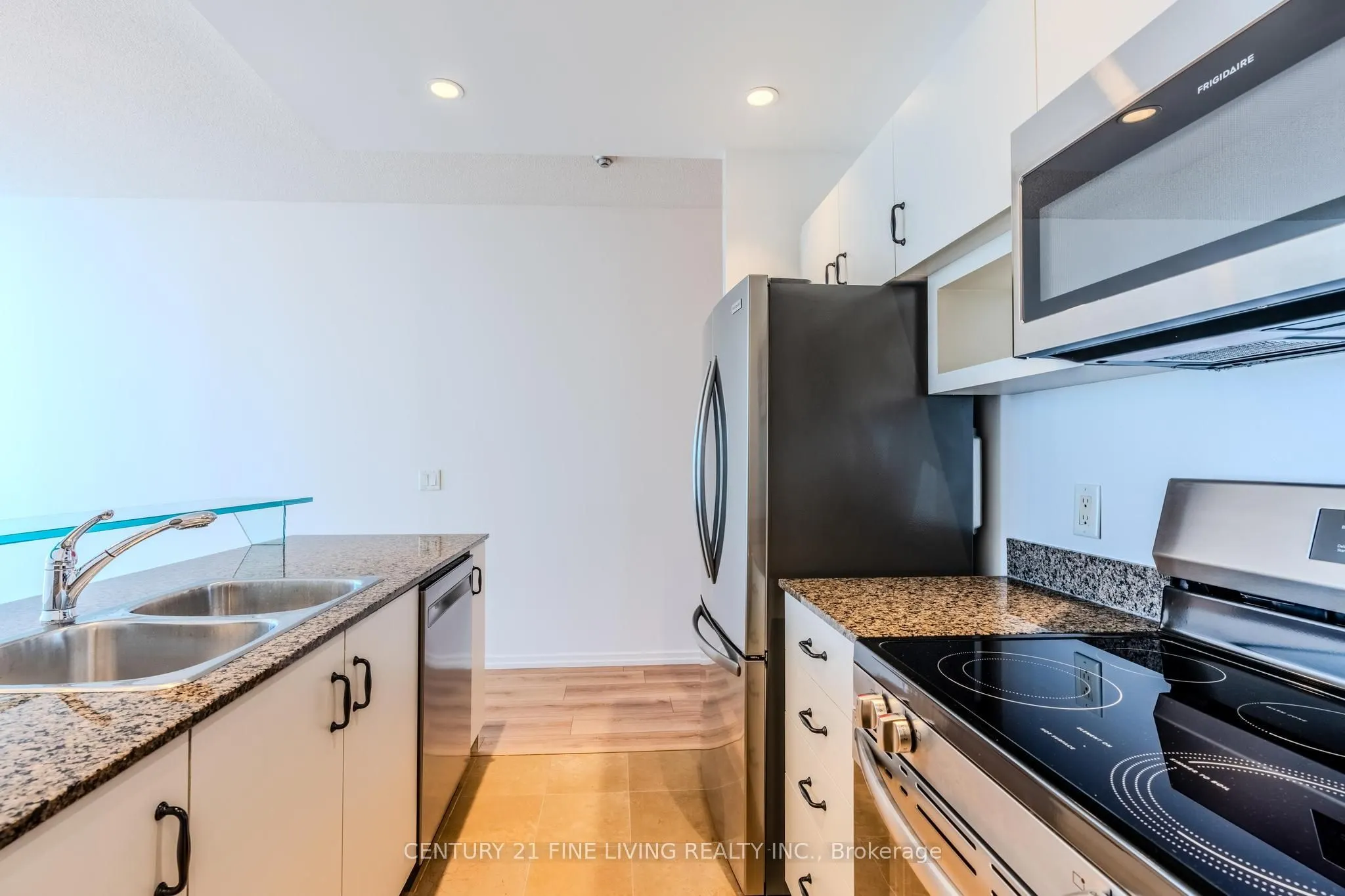 208 Queens Quay W, #2407
