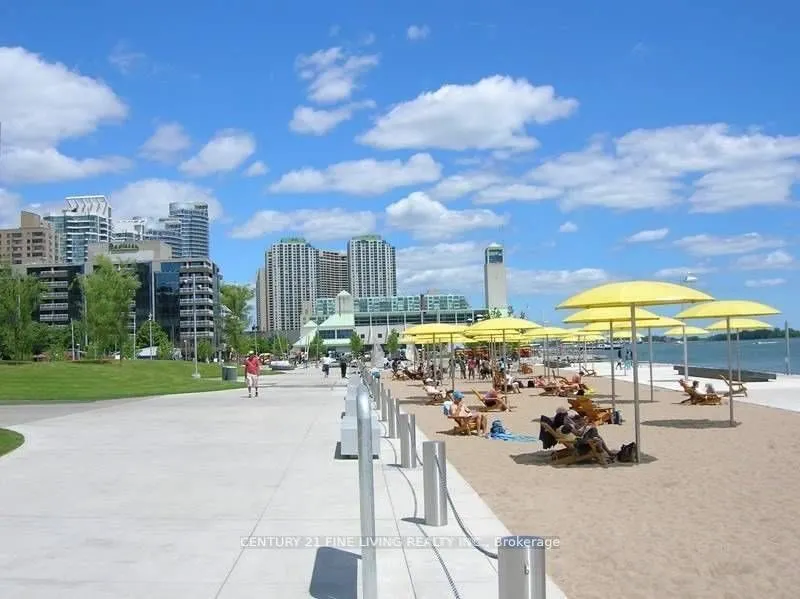 208 Queens Quay W, #2407