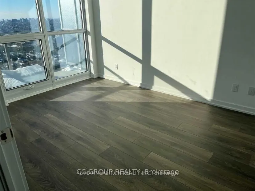 32 Forest Manor Road, #3310