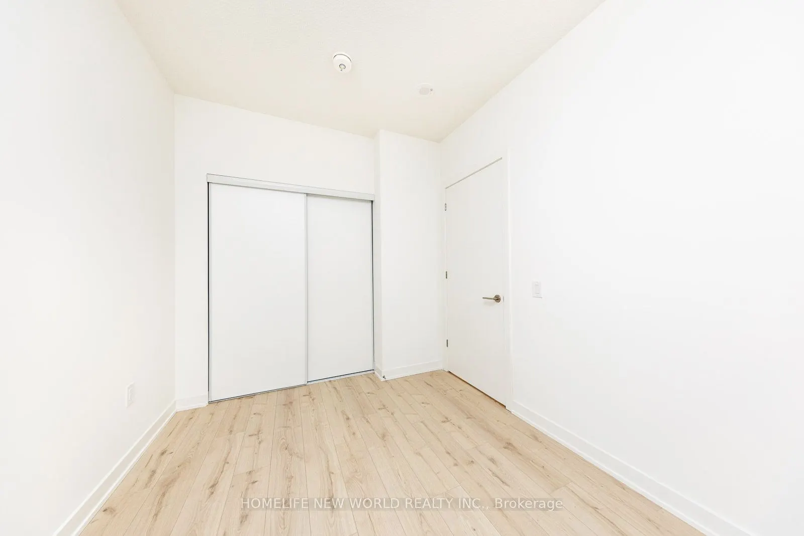 9 Tecumseth Street, #223