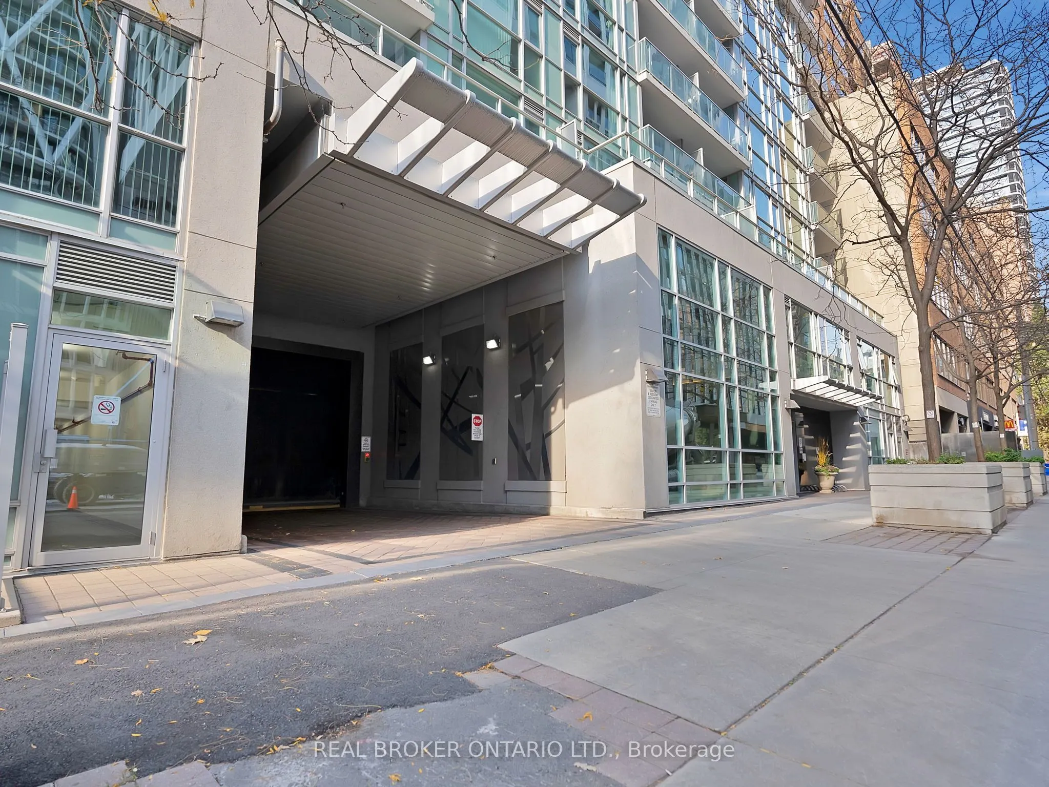 96 St Patrick Street, #511