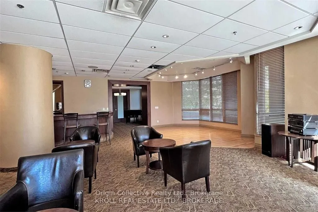60 Byng Avenue, #812