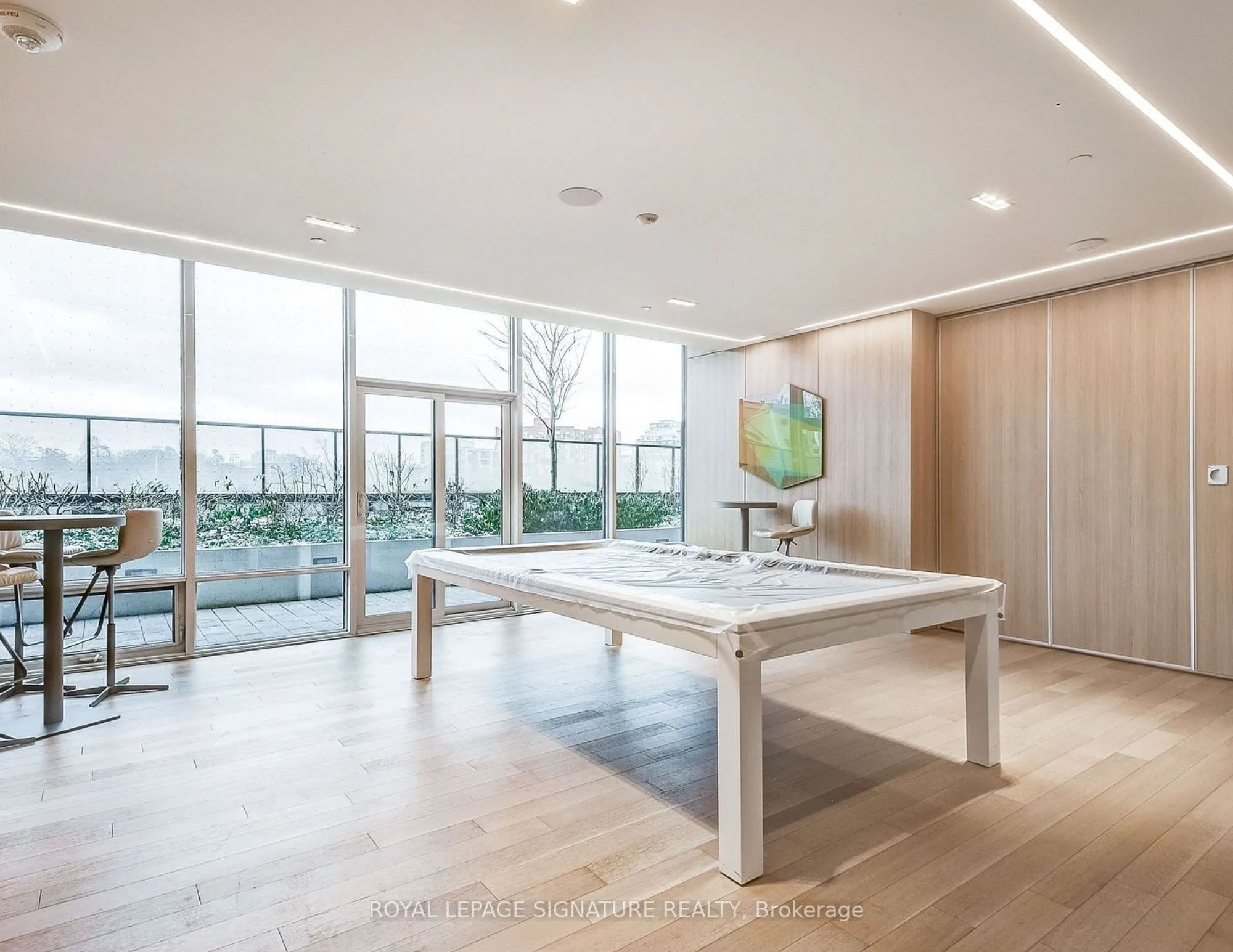50 Ordnance Street, #1309