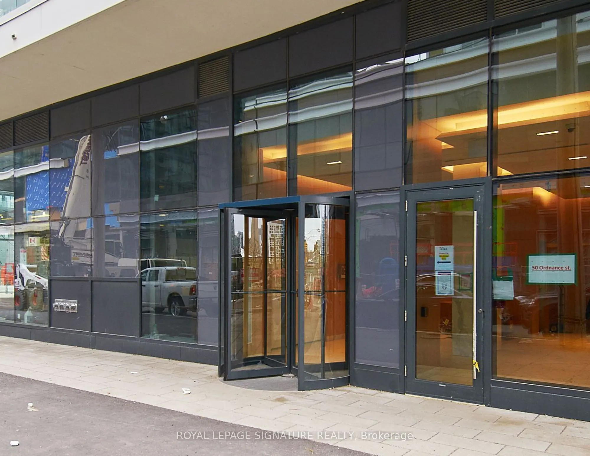 50 Ordnance Street, #1309