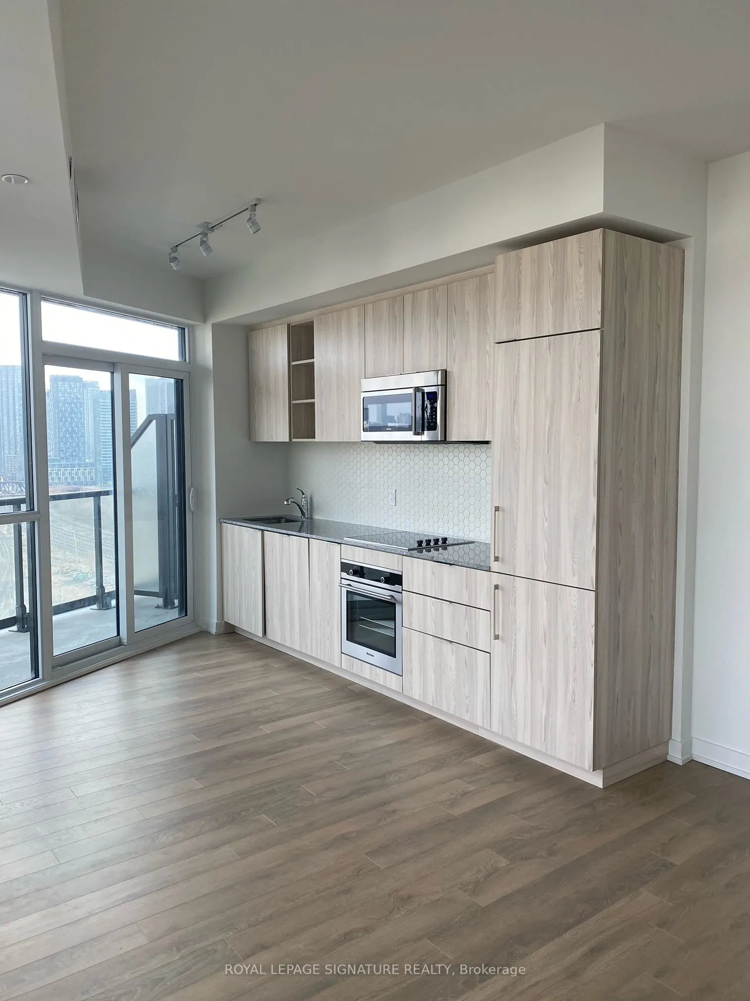 50 Ordnance Street, #1309