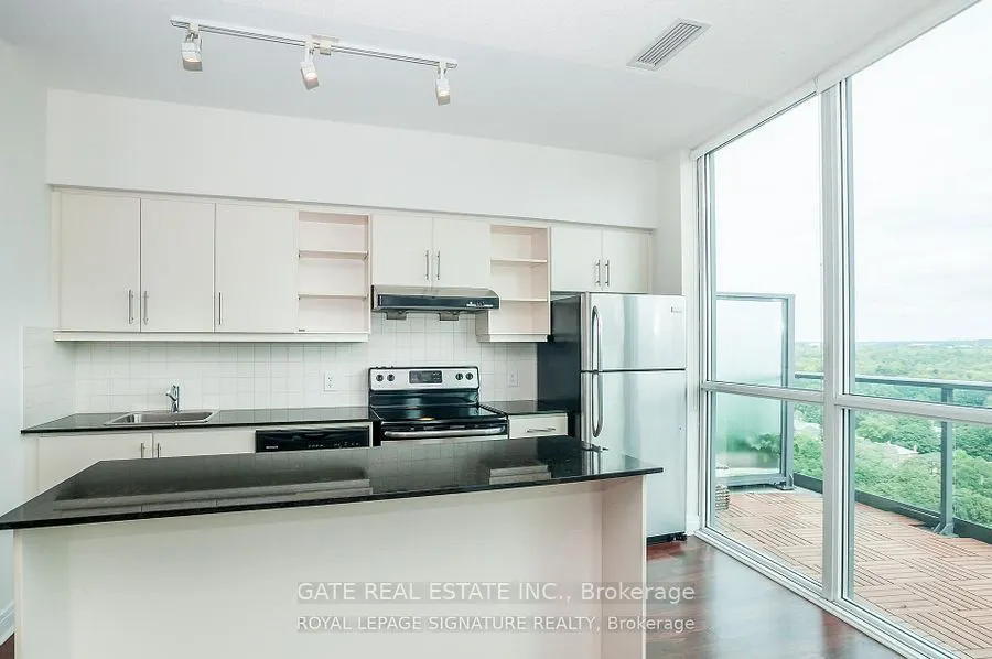 35 Brian Peck Crescent, #Ph5
