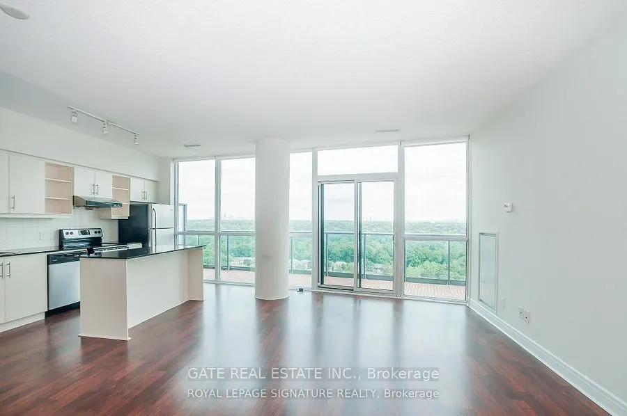 35 Brian Peck Crescent, #Ph5