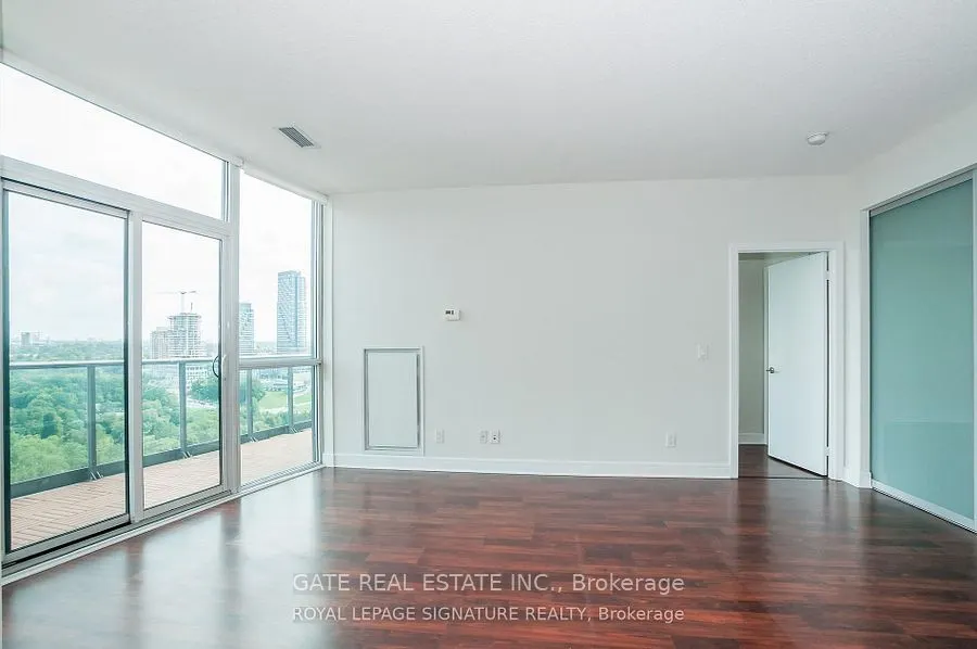 35 Brian Peck Crescent, #Ph5