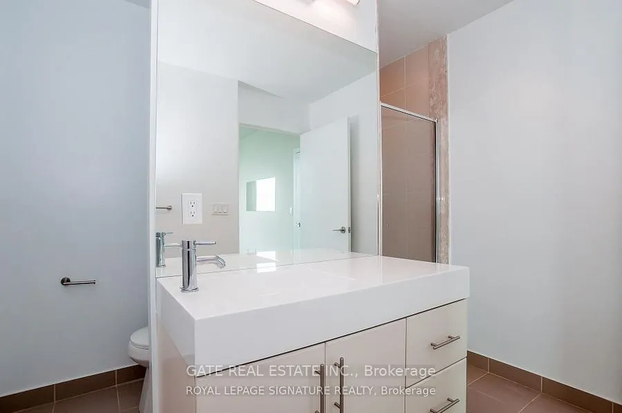 35 Brian Peck Crescent, #Ph5