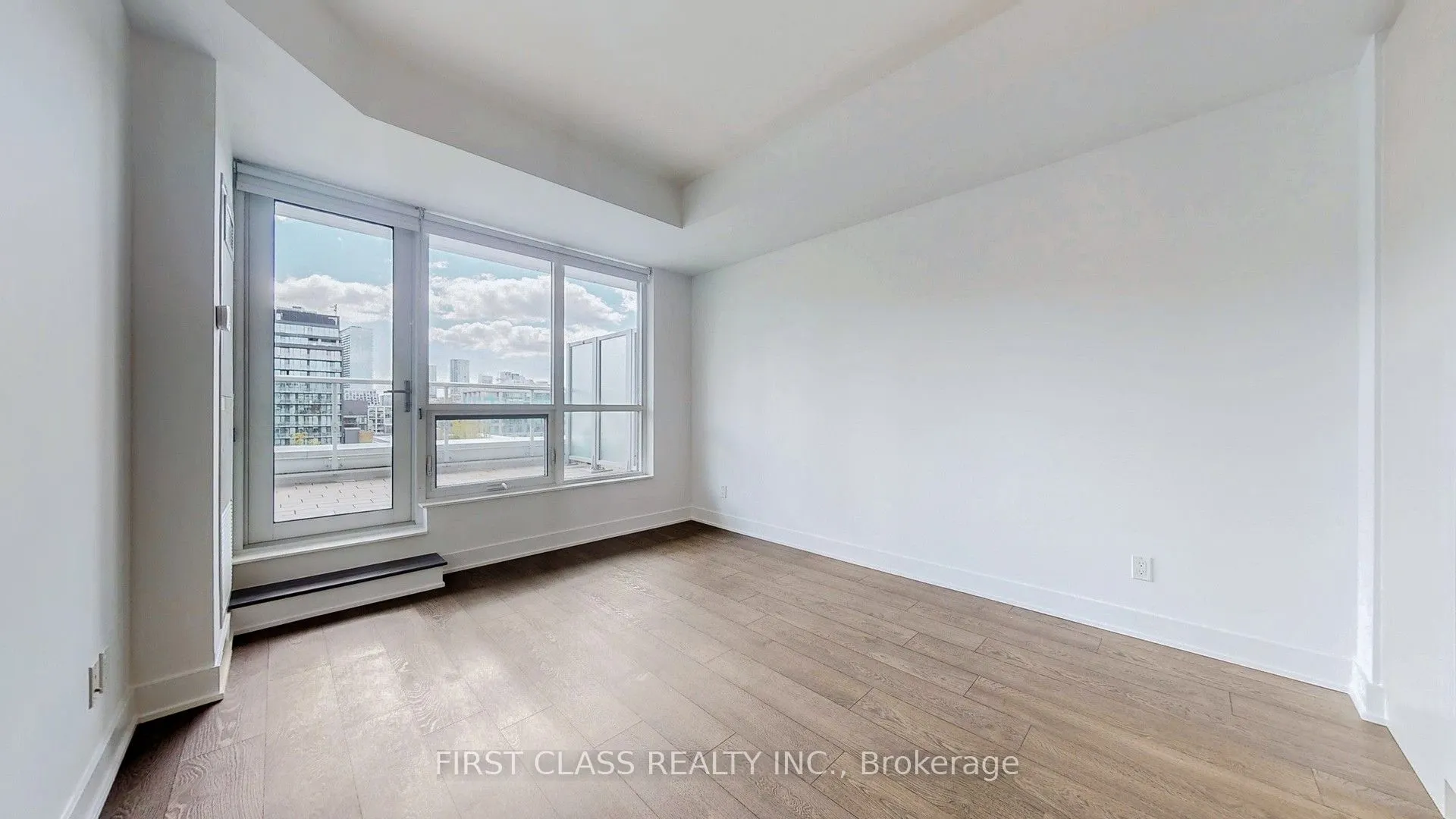 38 Cameron Street, #1019