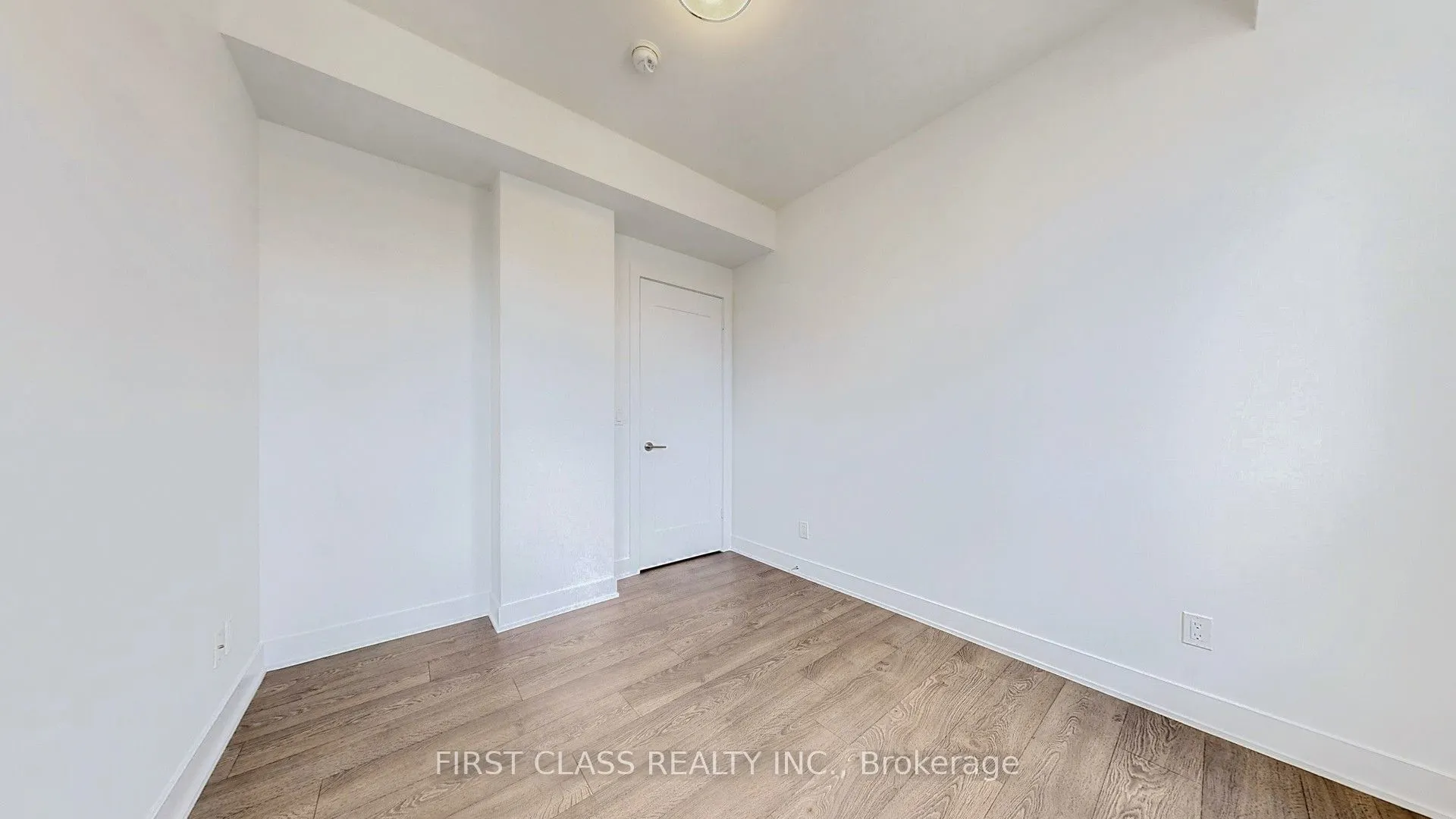 38 Cameron Street, #1019