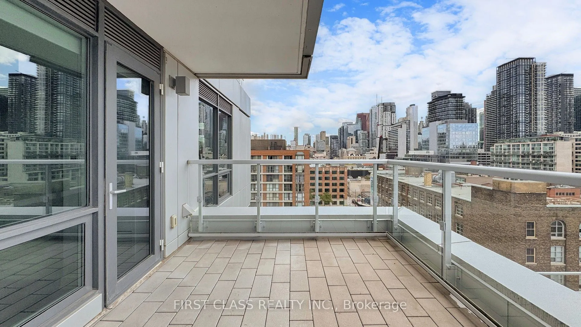 38 Cameron Street, #1019
