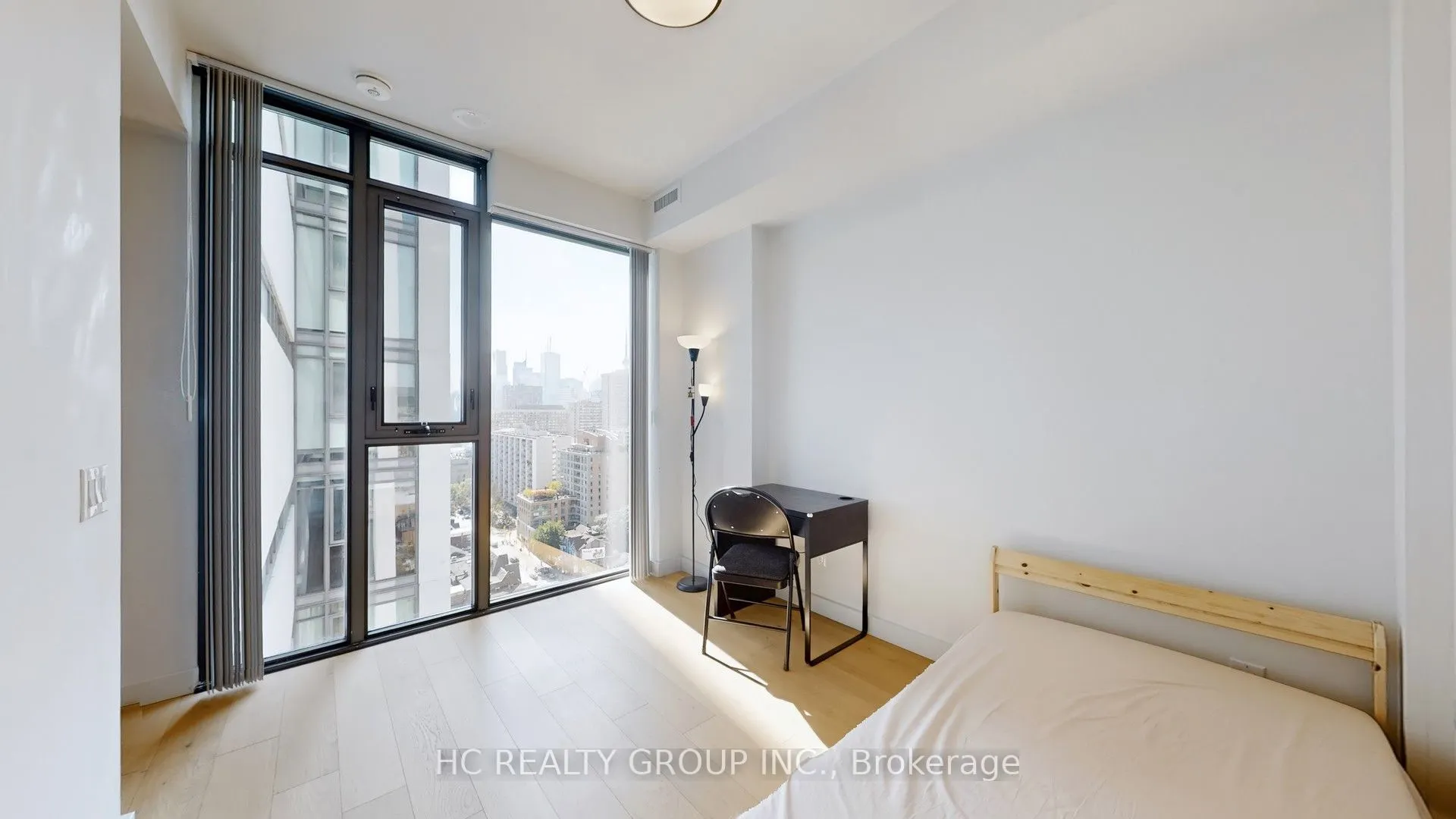 81 Wellesley Street E, #1605