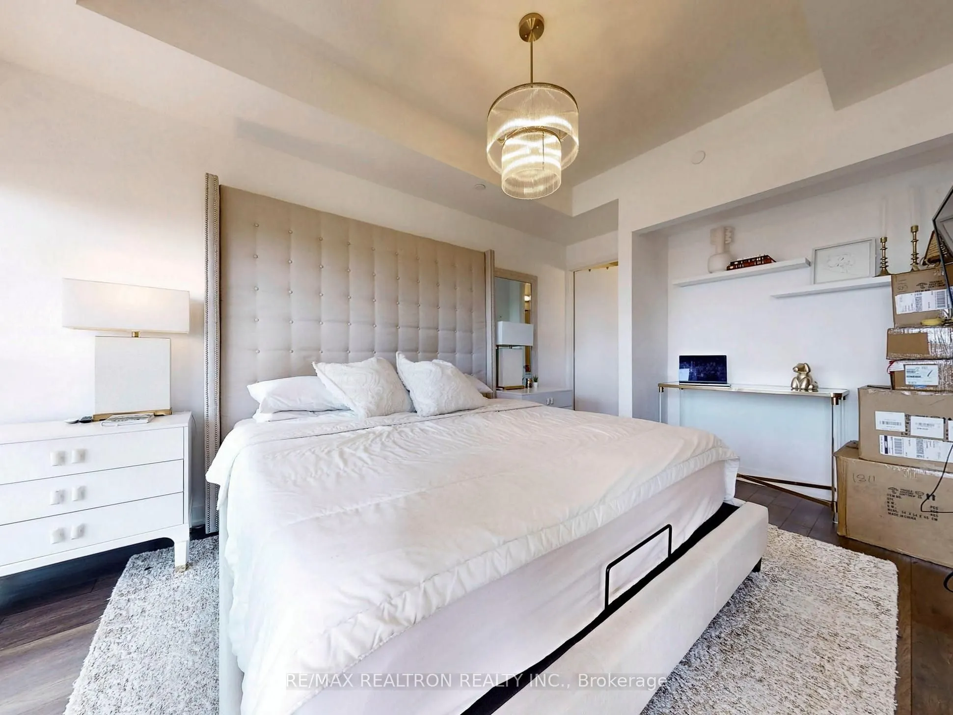 30 Ordnance Street, #1811
