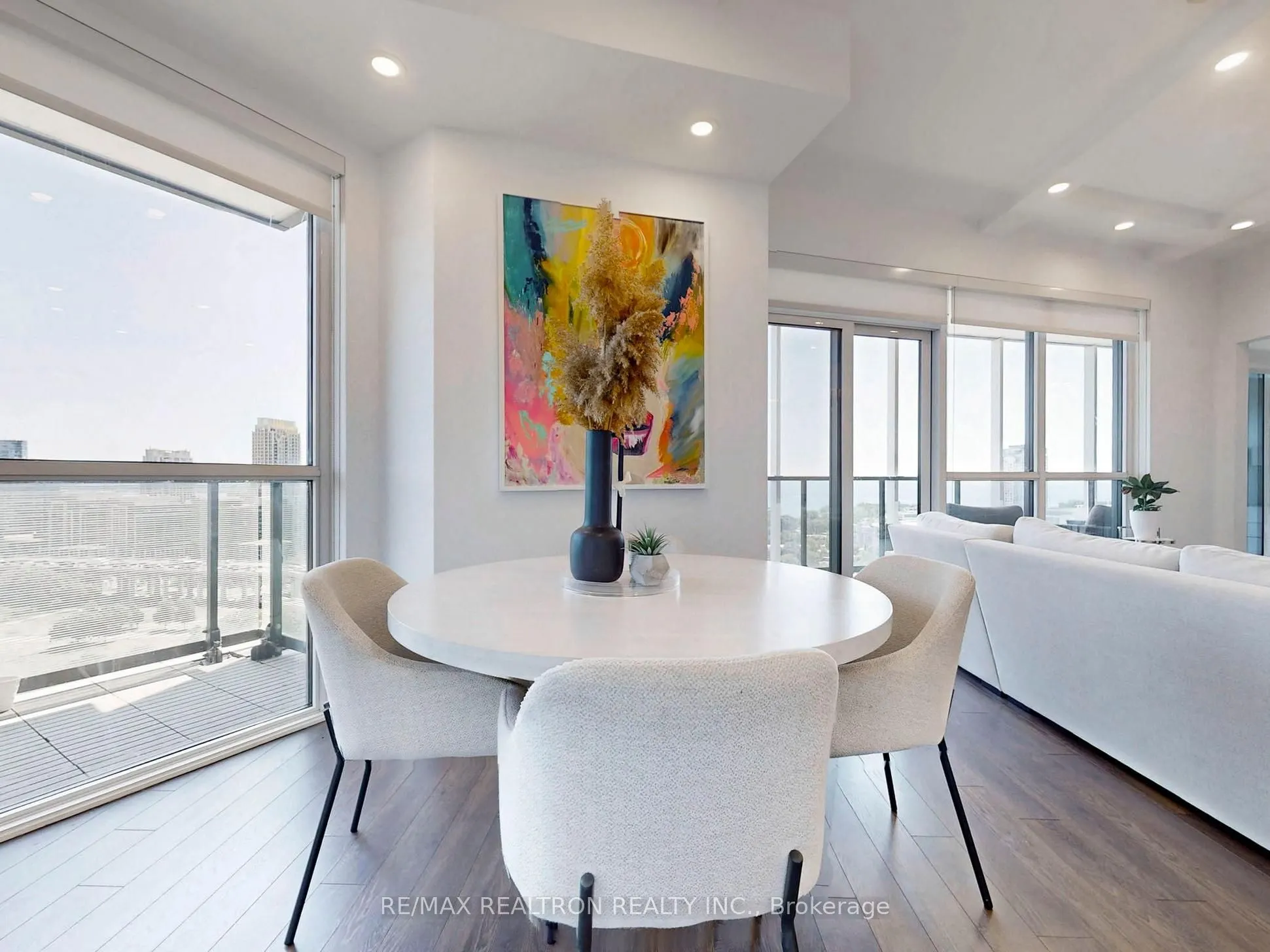 30 Ordnance Street, #1811