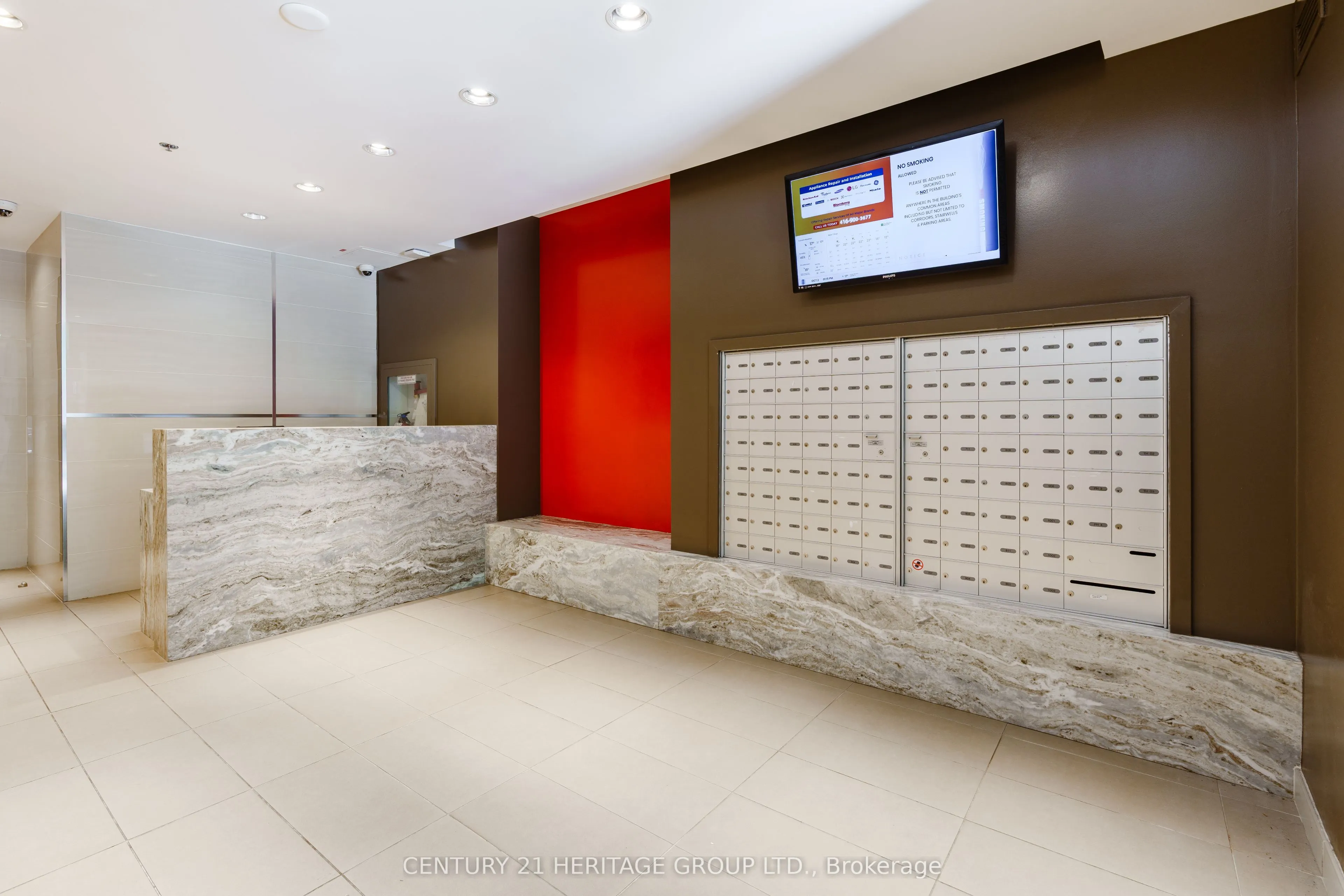 508 Wellington Street W, #408