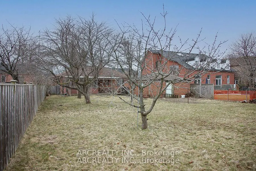 16 Faith Avenue