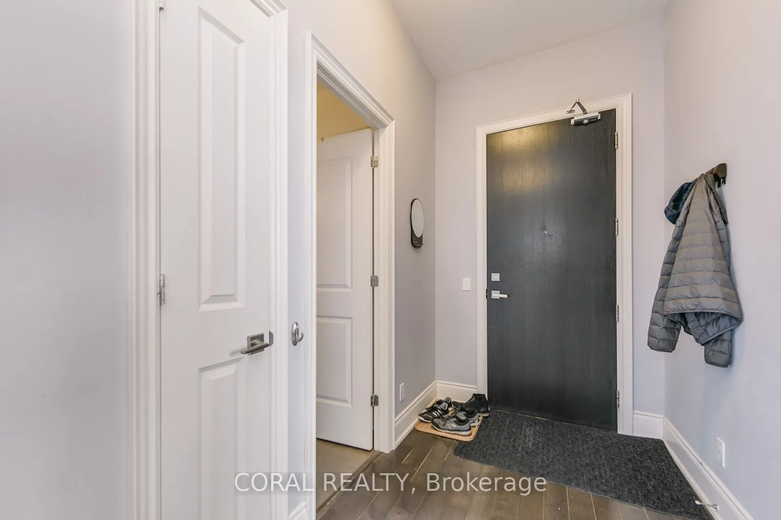 23 Glebe Road W, #1012