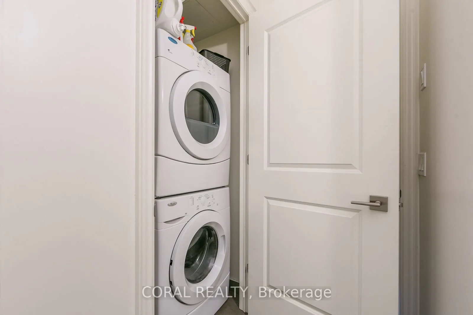 23 Glebe Road W, #1012