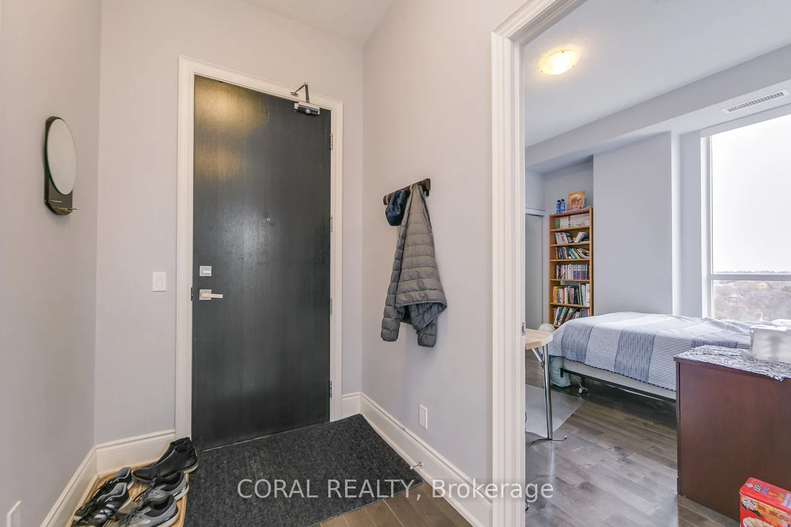 23 Glebe Road W, #1012