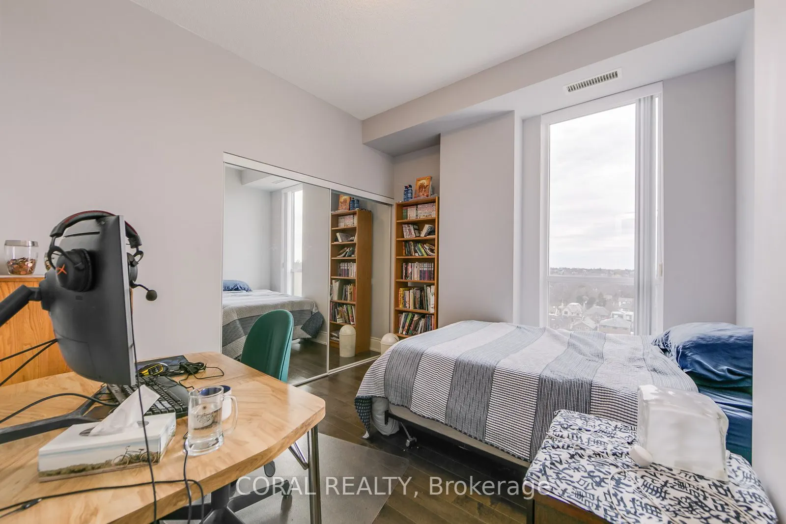 23 Glebe Road W, #1012