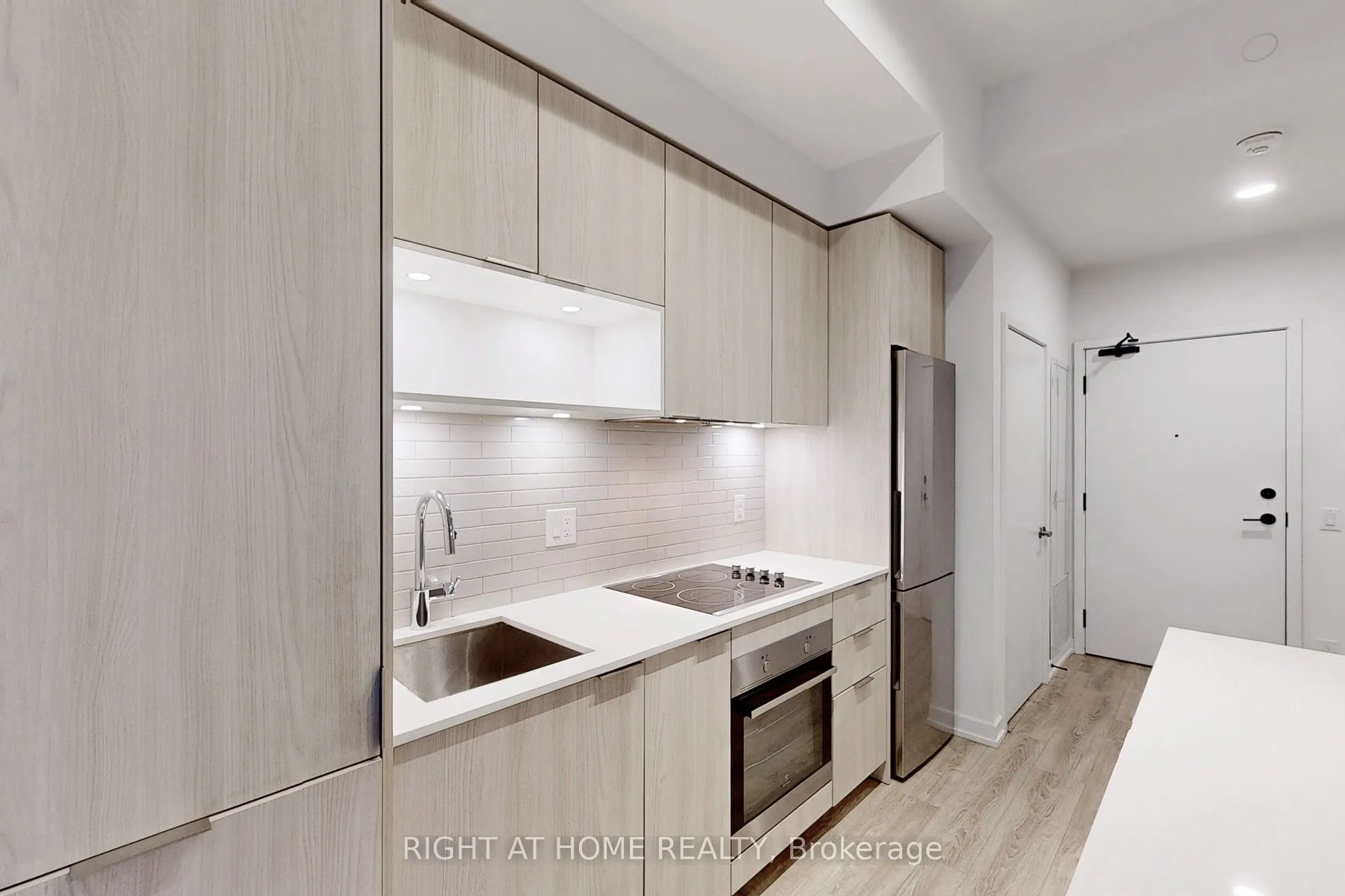 20 Tubman Avenue, #707