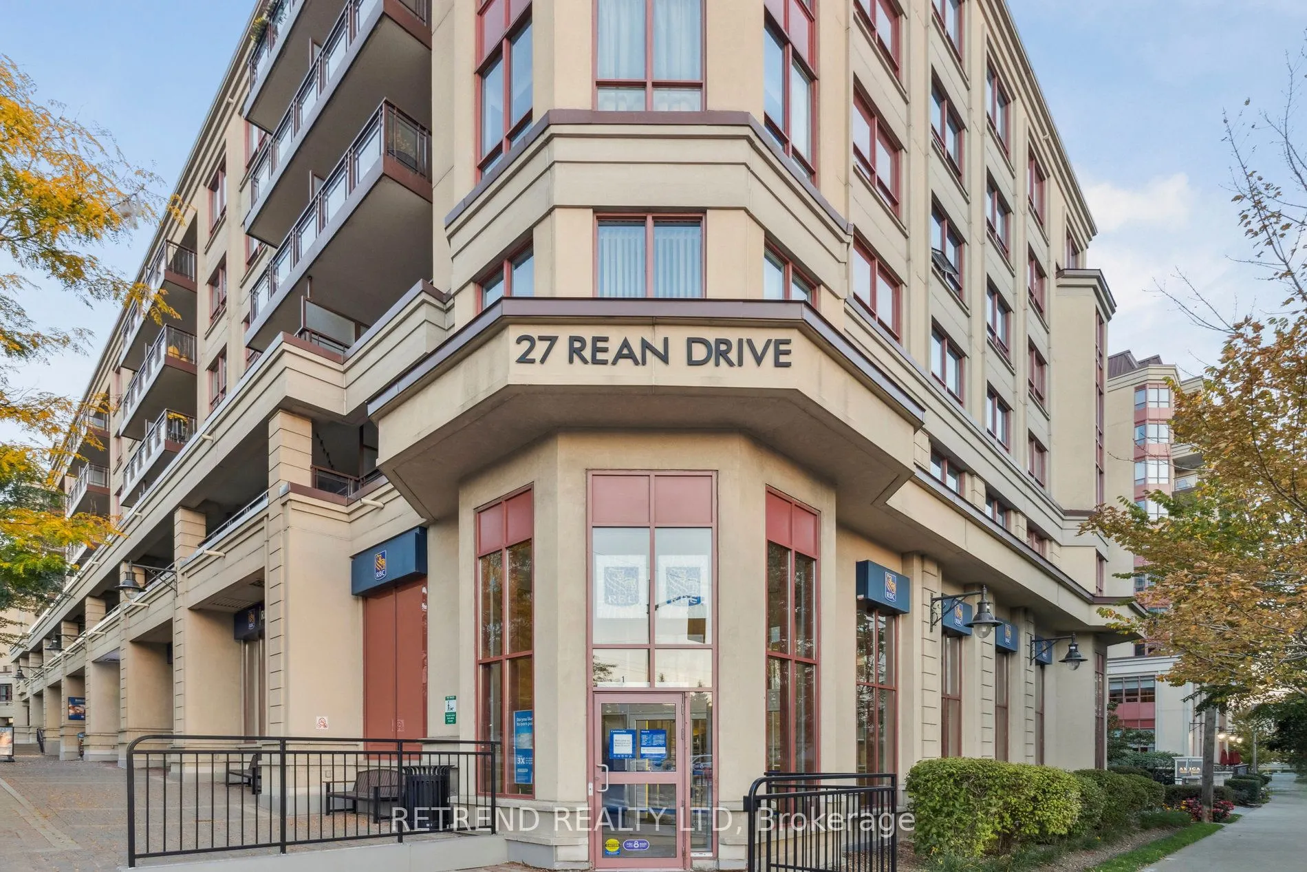 27 Rean Drive, #712