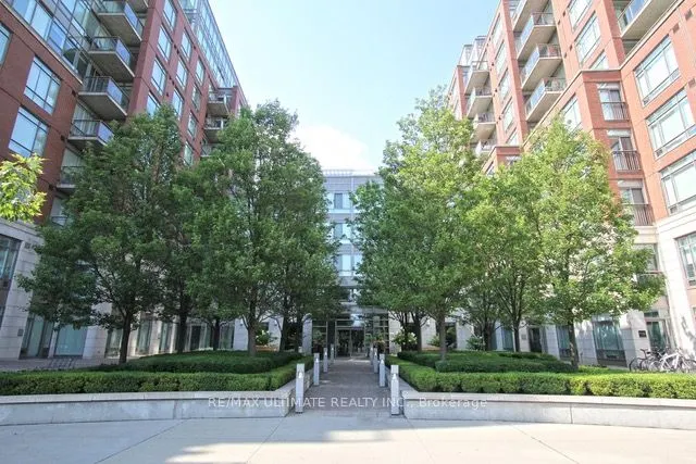 500 Queens Quay W, #607