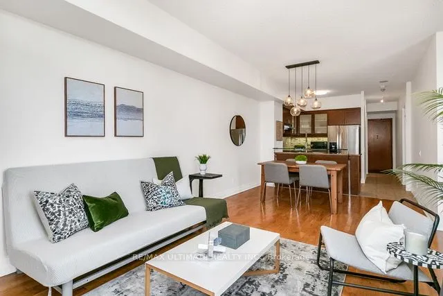 500 Queens Quay W, #607