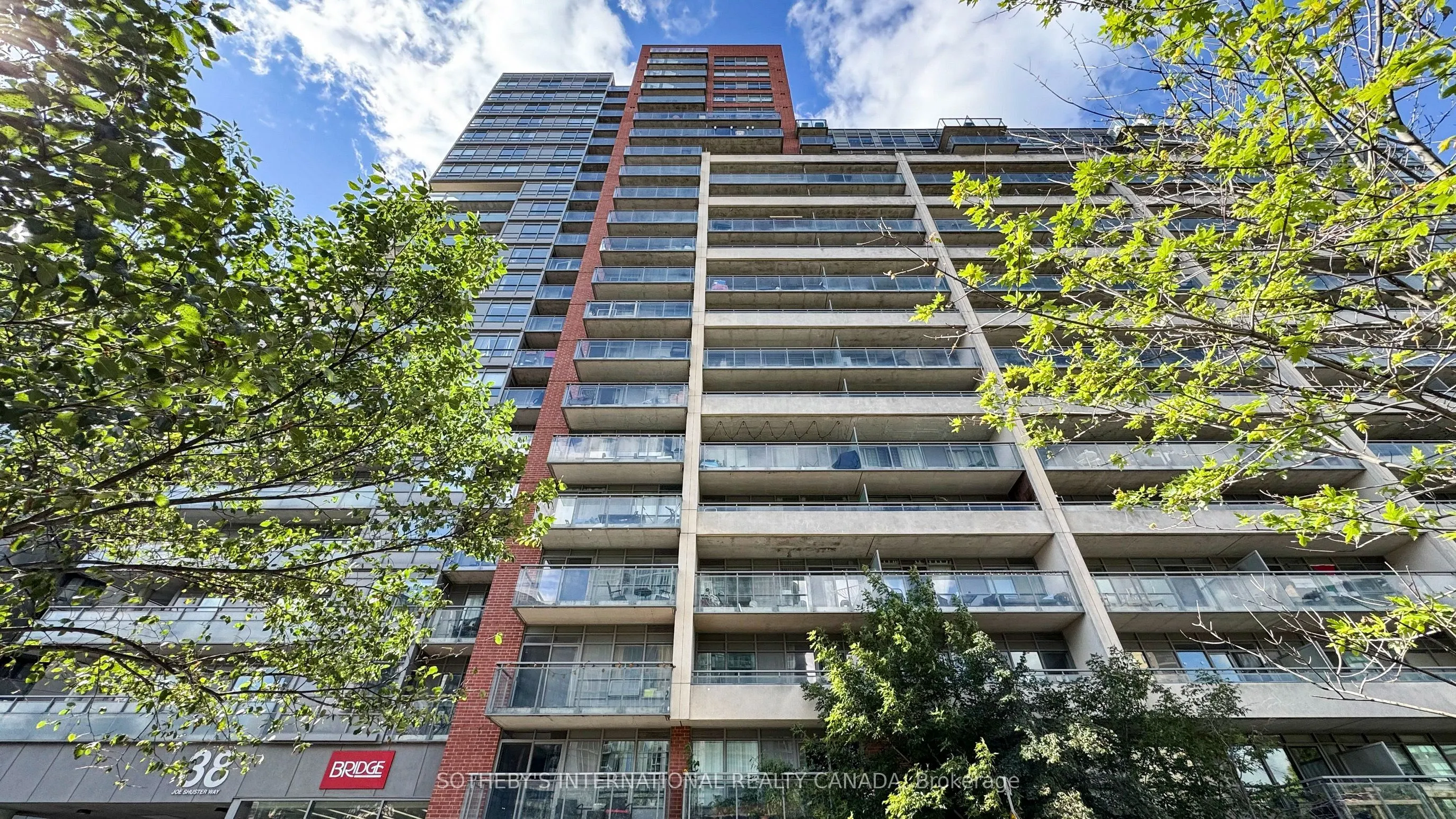 38 Joe Shuster Way, #1123