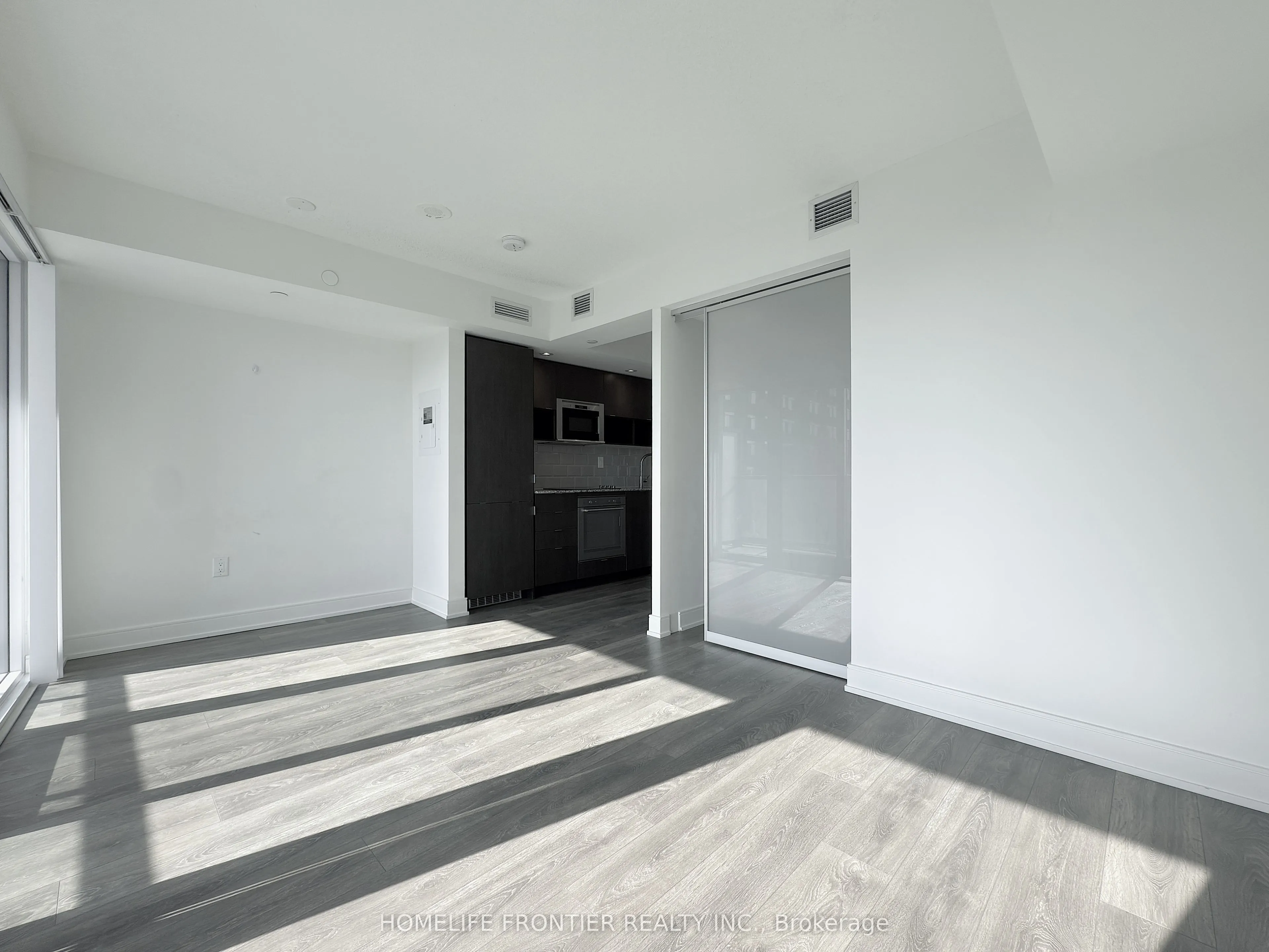 89 McGill Street, #1507
