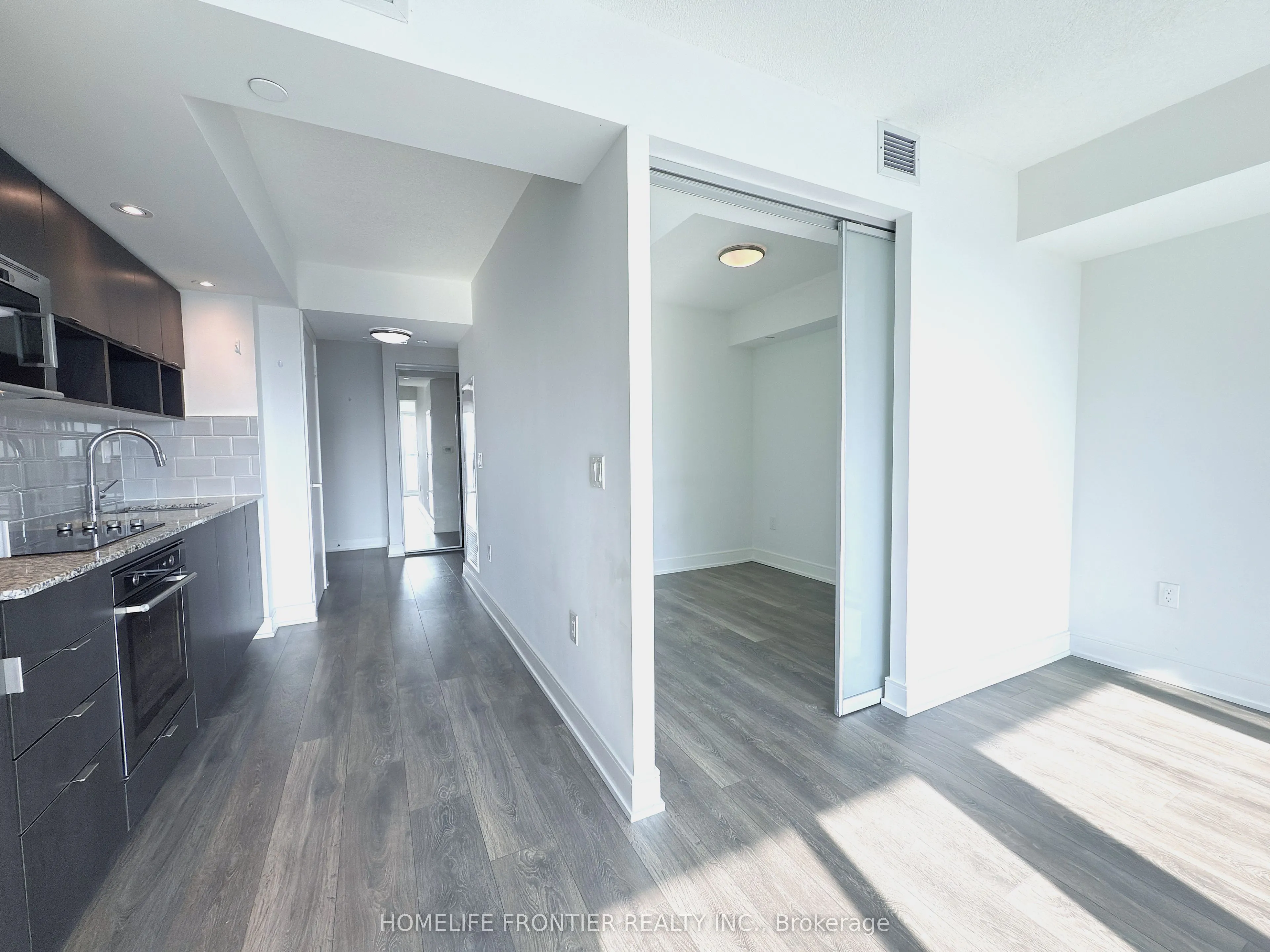 89 McGill Street, #1507