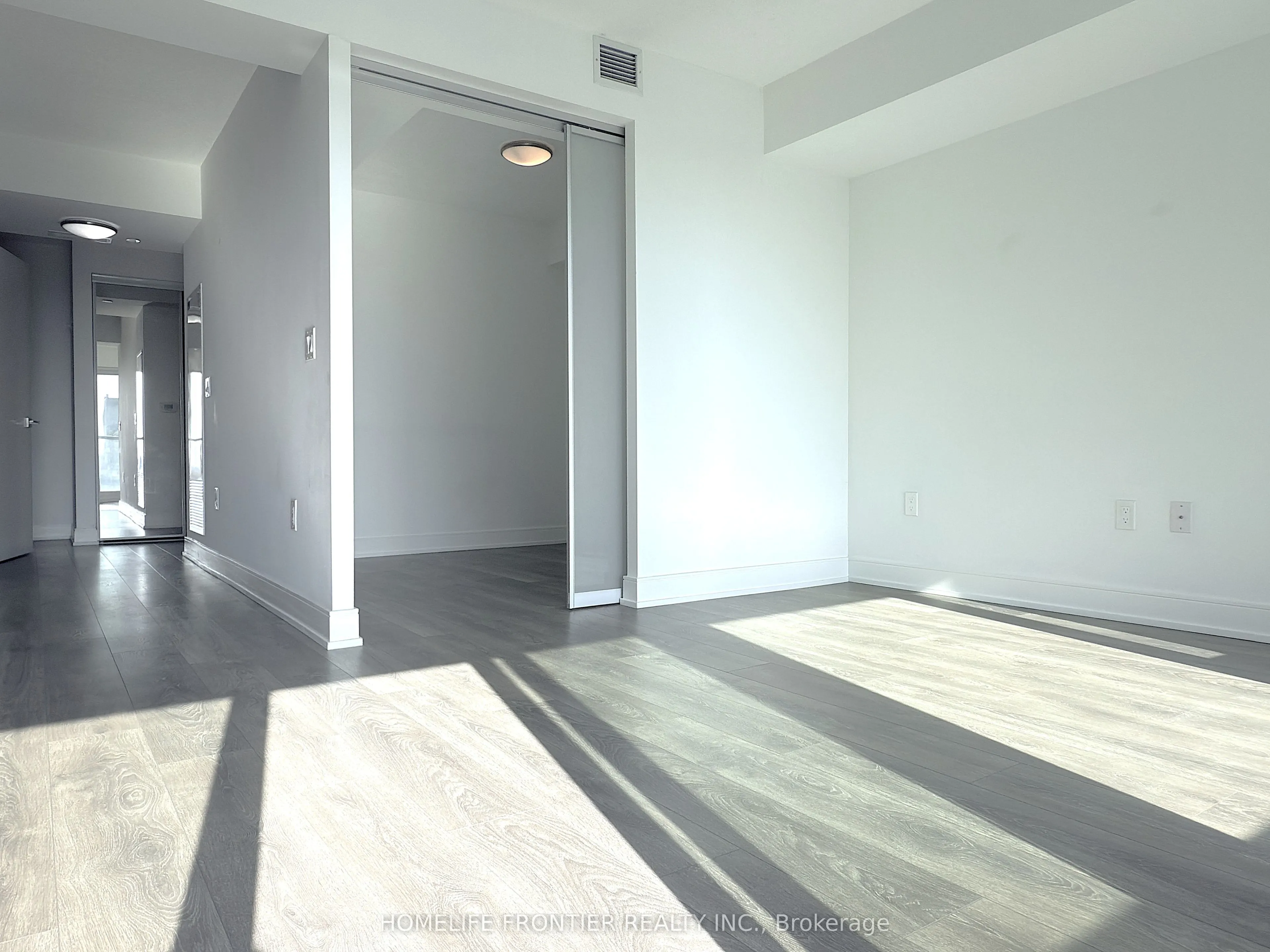89 McGill Street, #1507